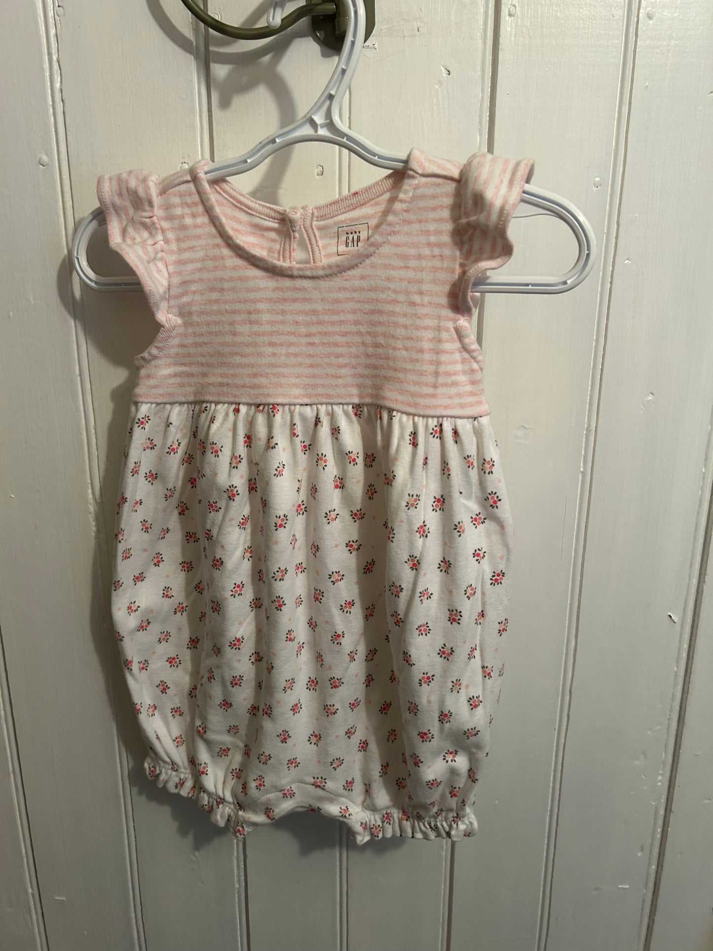 Gap 12/18m pink striped floral romper