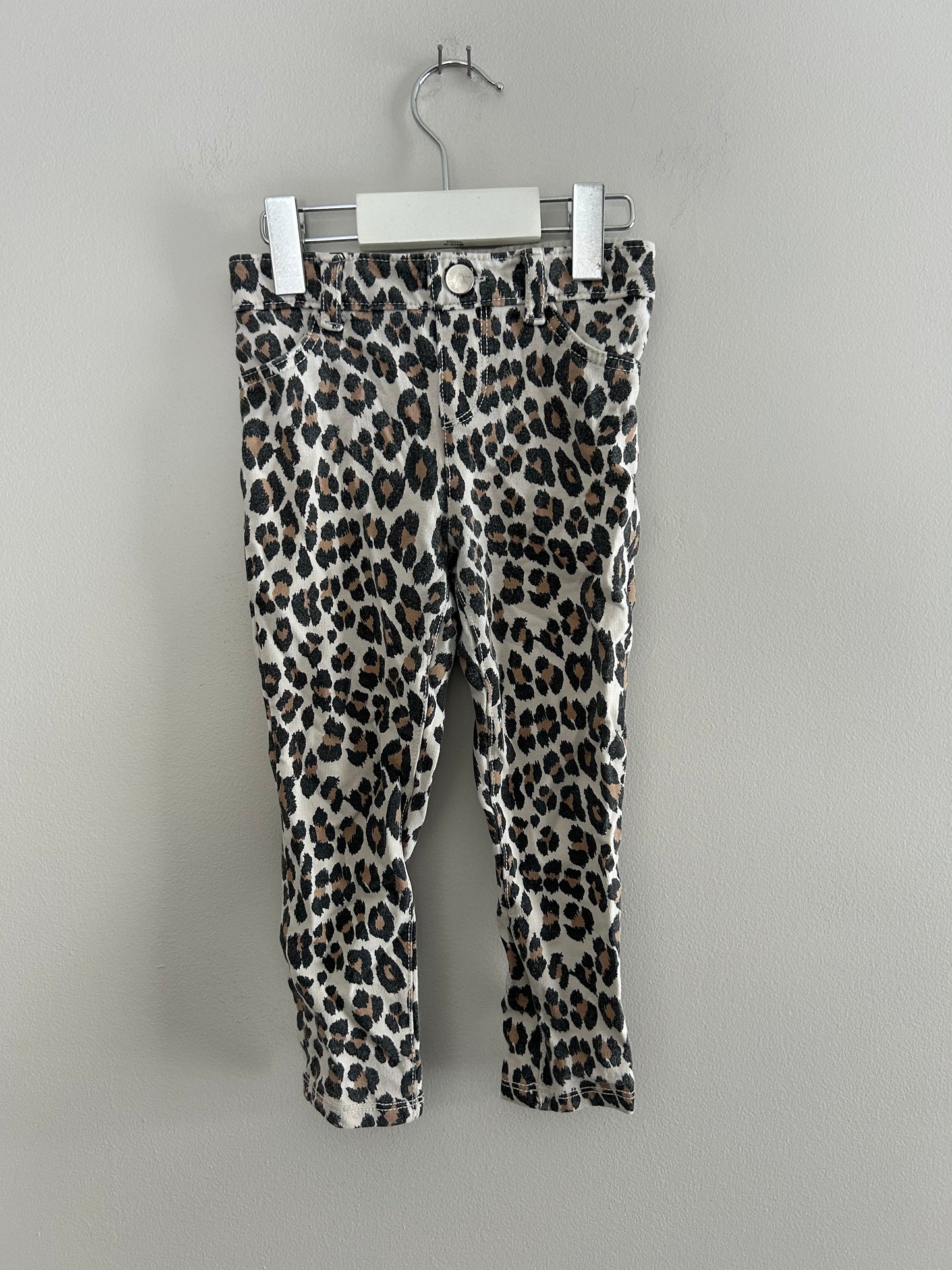 Children’s place 3t cheetah jeggings