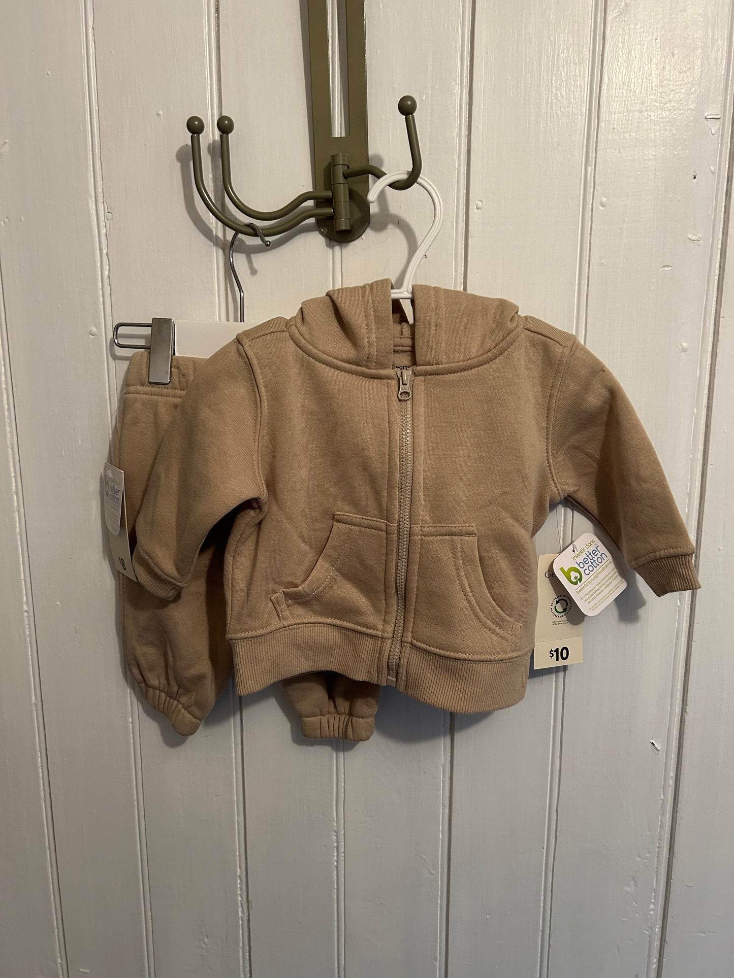 NEW George 0/3m tan sweater set