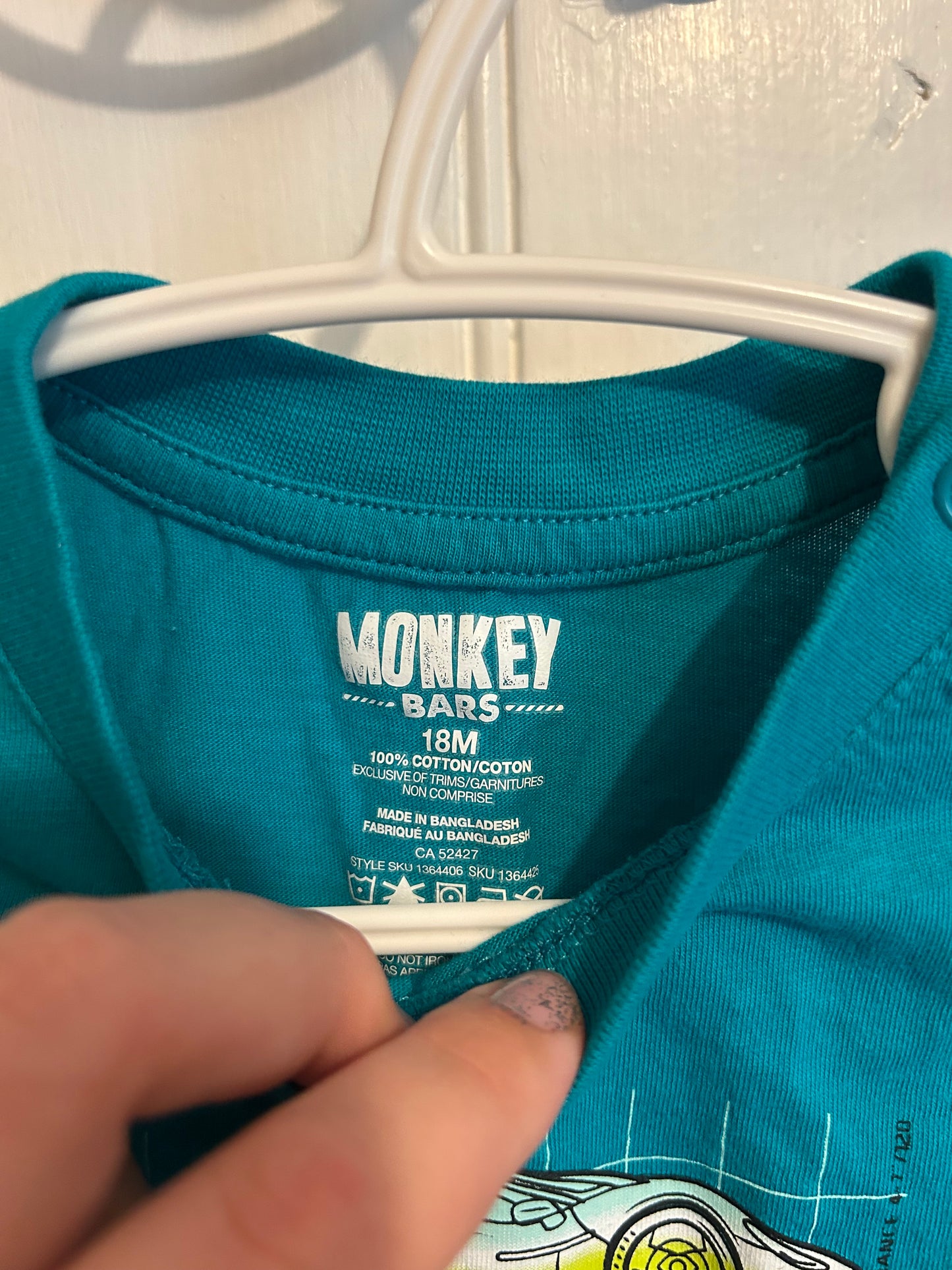 Monkey bars 18m blue & green car Tshirt