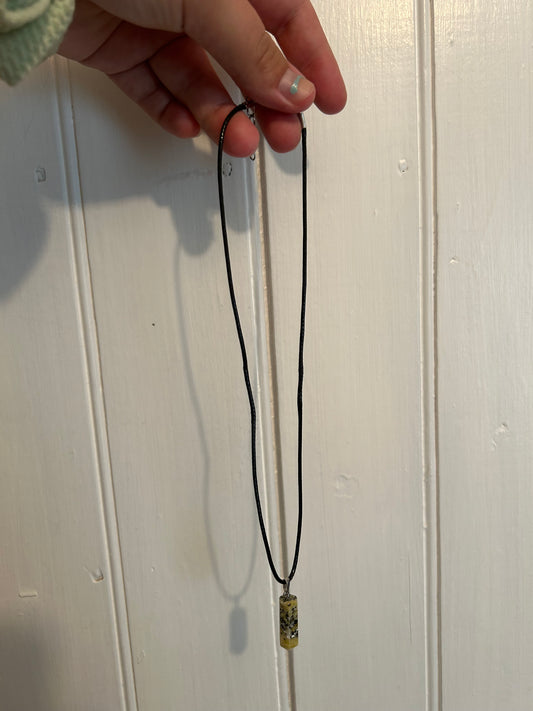 Handmade white & black gemstone pendant necklace