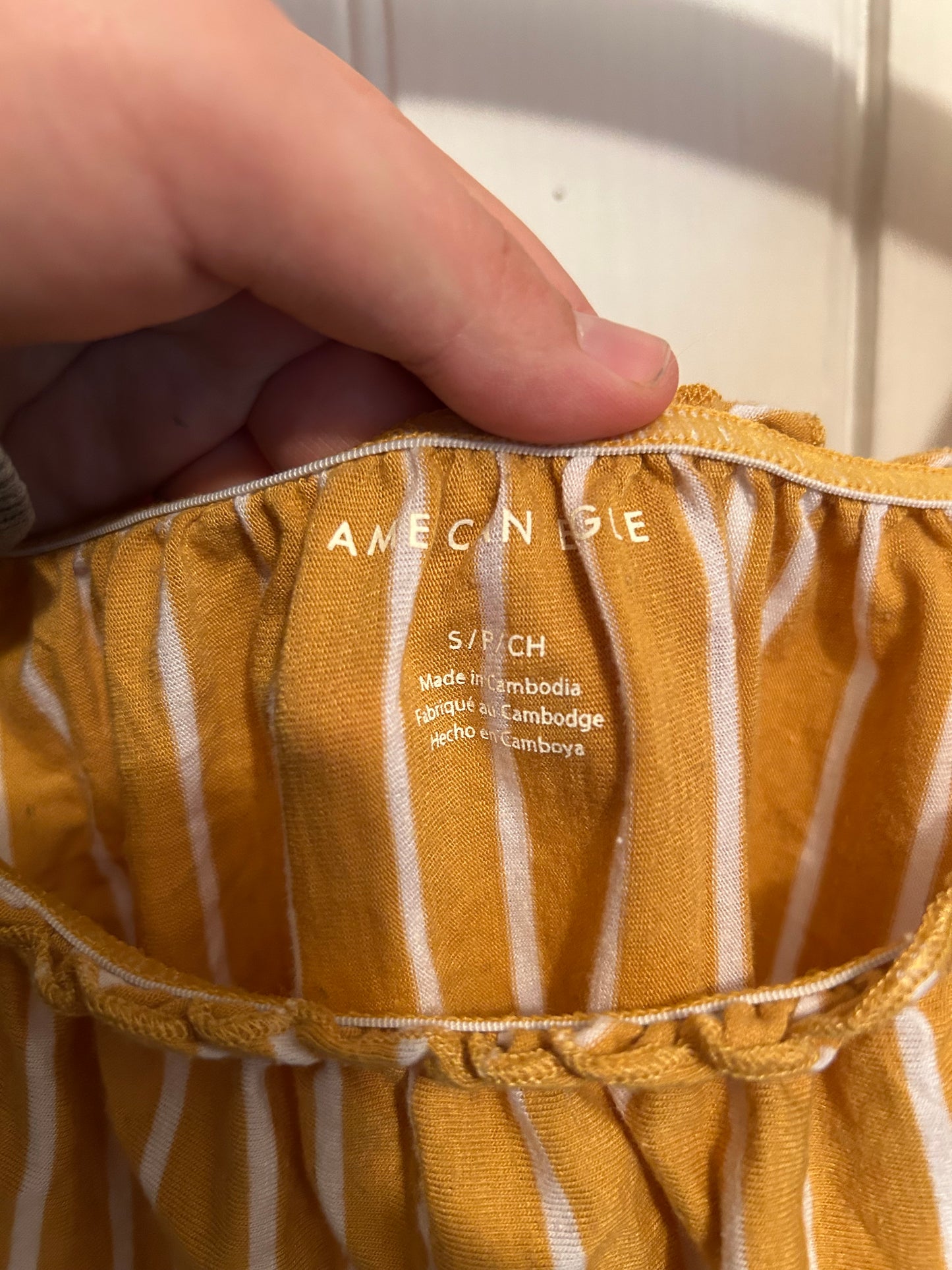 American eagle small yellow striped top