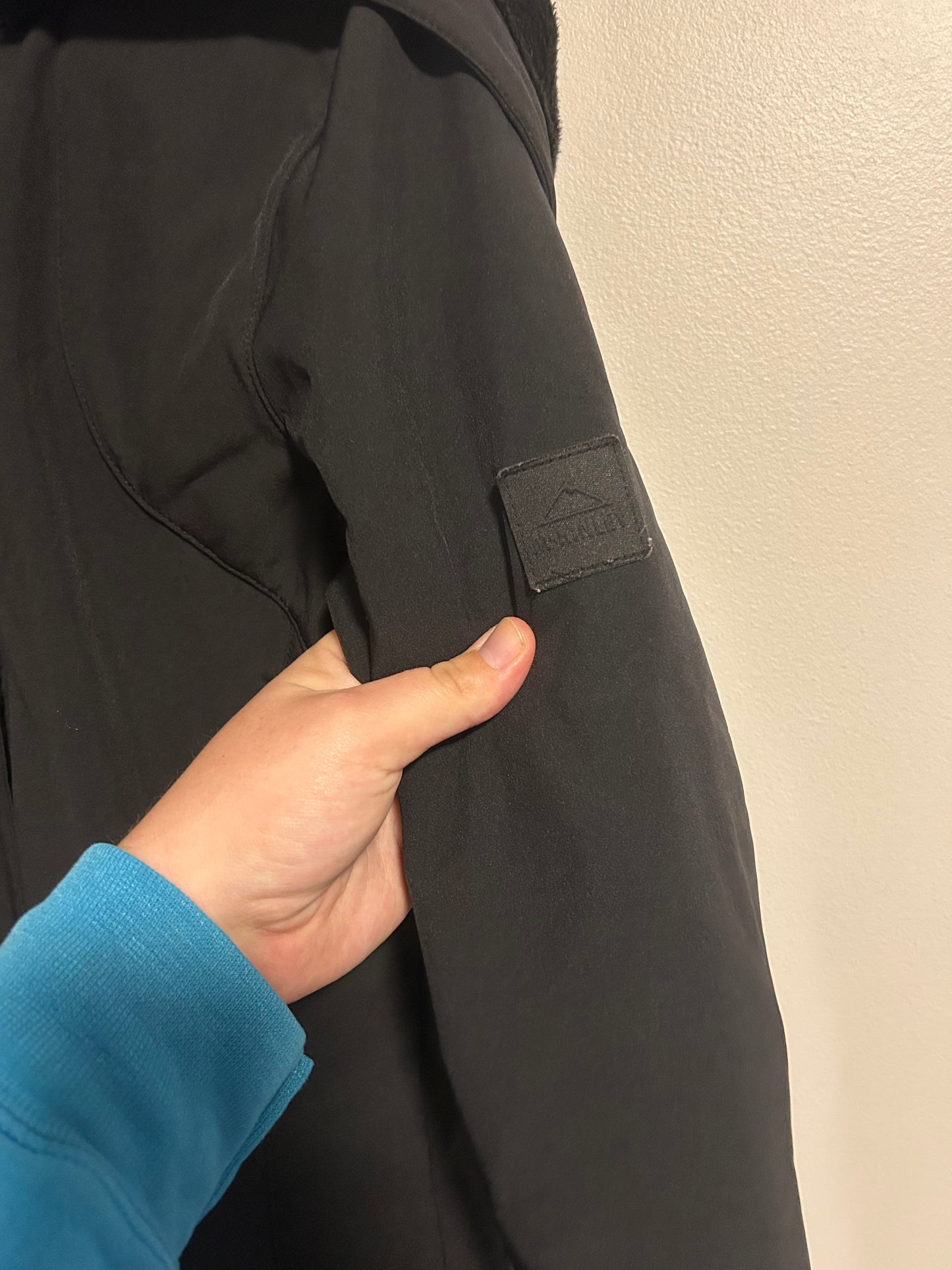 Mckinley xs black fleece lined soft shell jacket