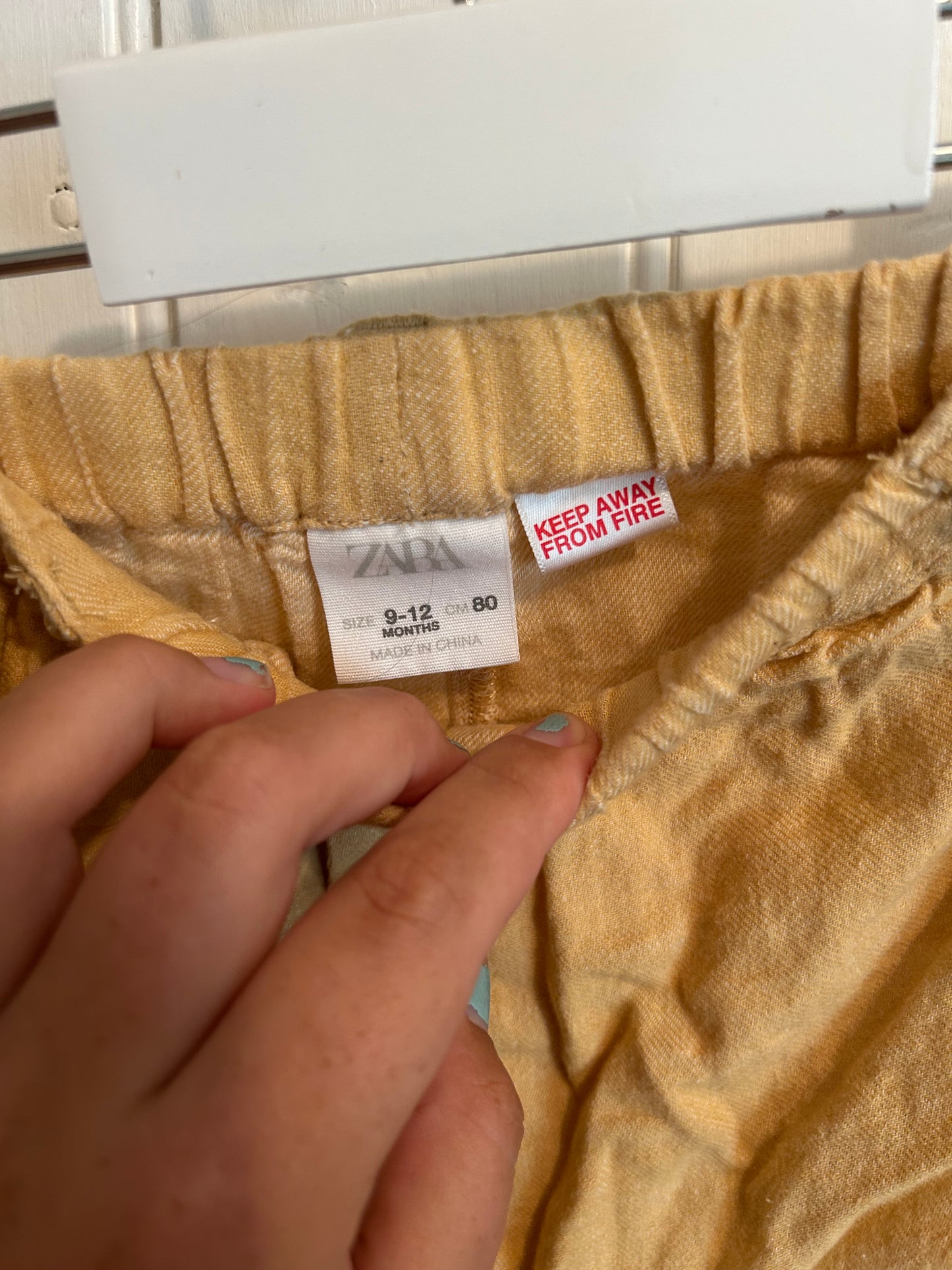 Zara 9/12m tan linen shorts