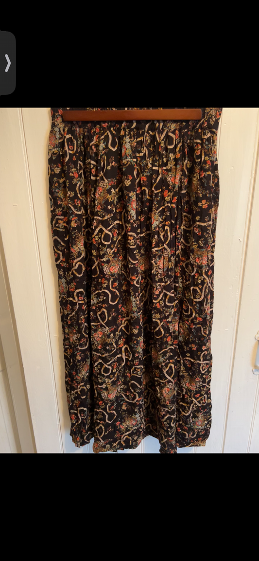 Vintage Melanie lyne size 10 black floral maxi skirt