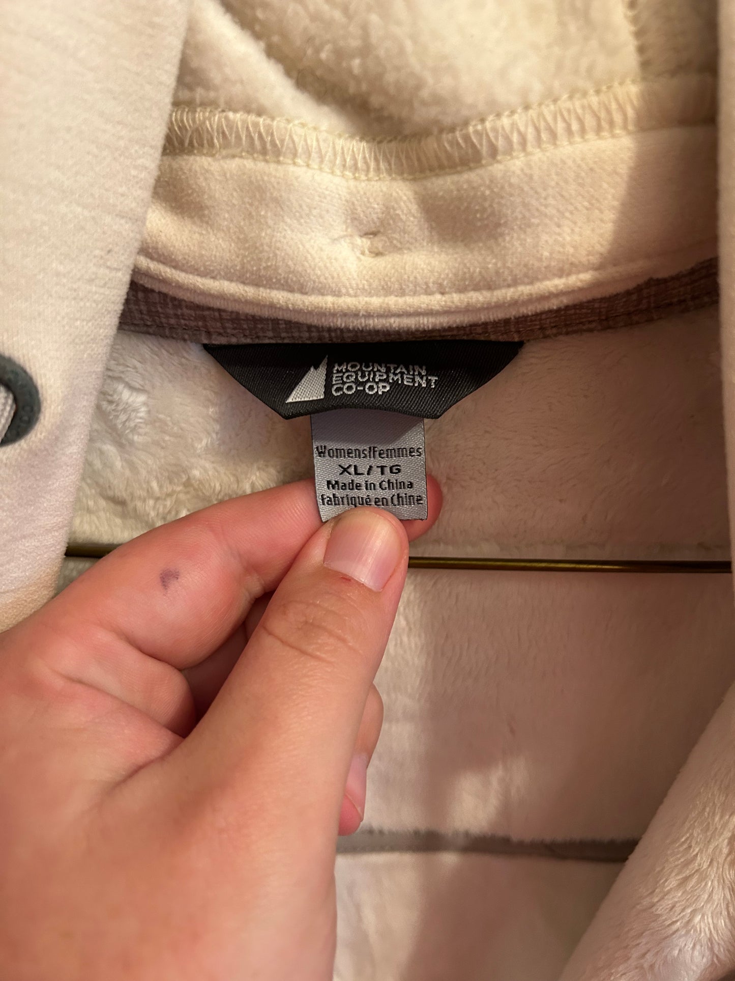 MEC women’s xl tan fleece lined soft shel jacket