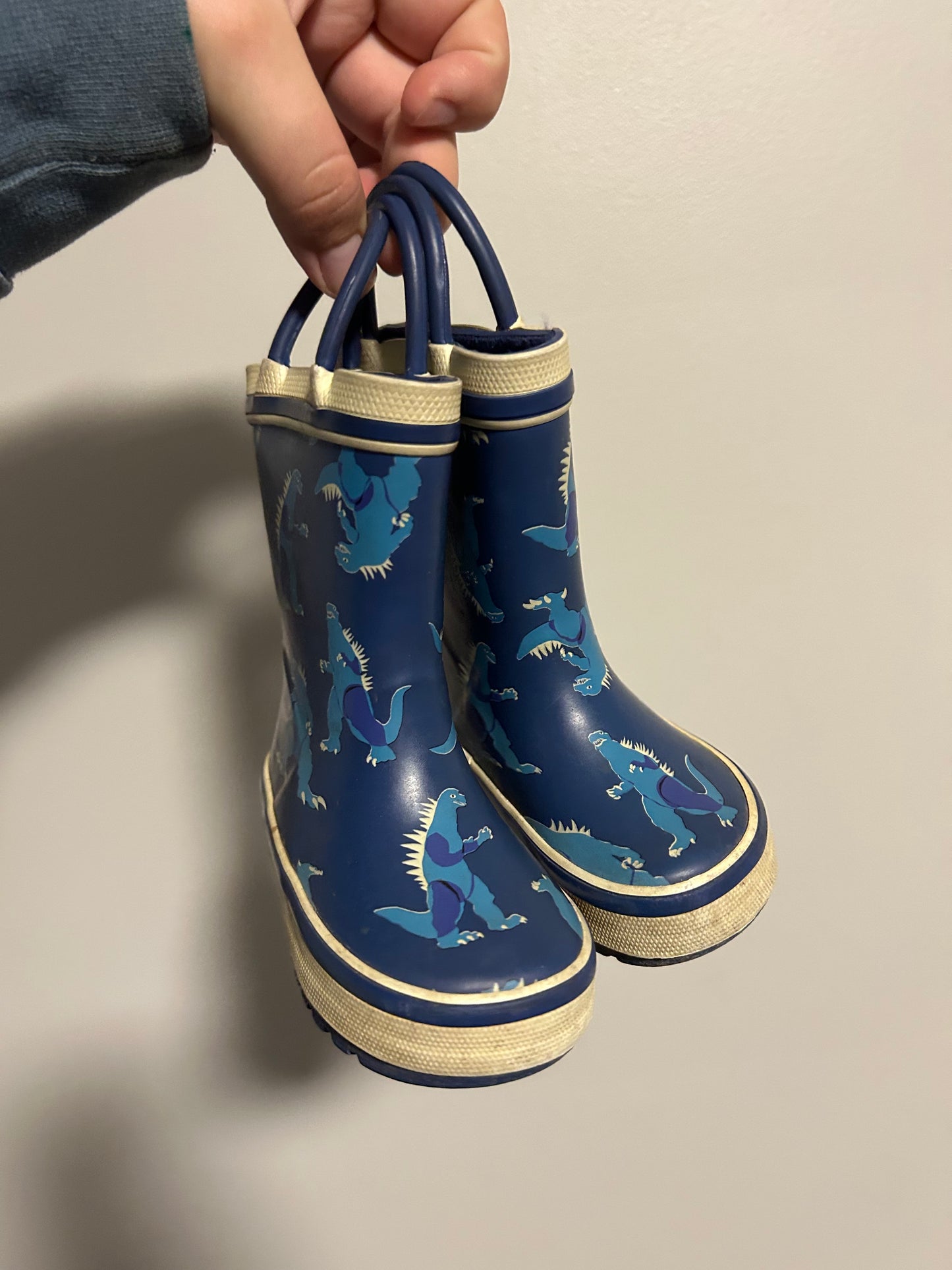 Joe fresh infant 4 blue Dino rubber boots
