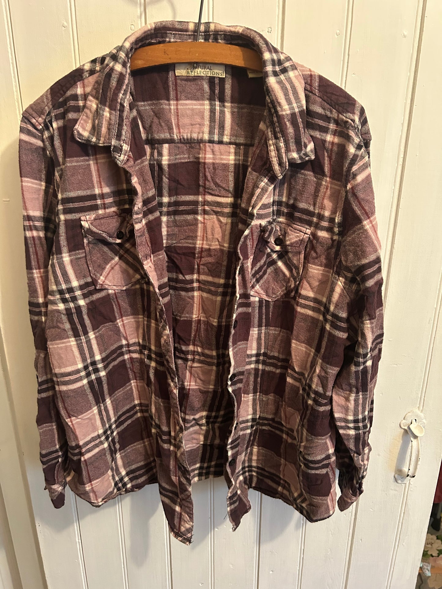 Natural reflections 1x purple flannel