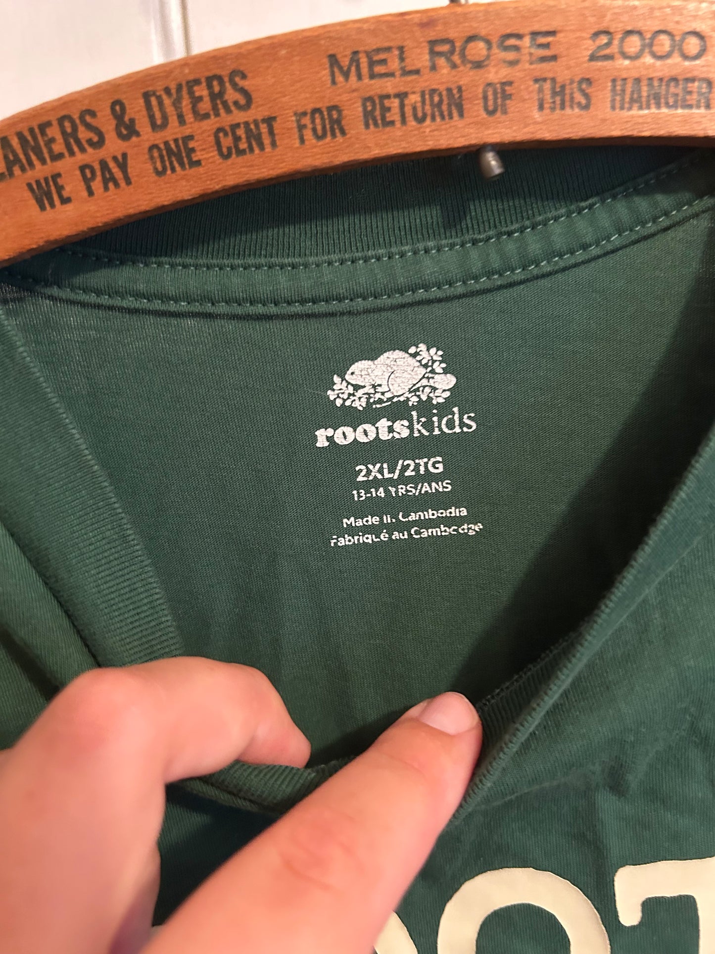 Roots kids 13/14 green caravan graphic T-shirt