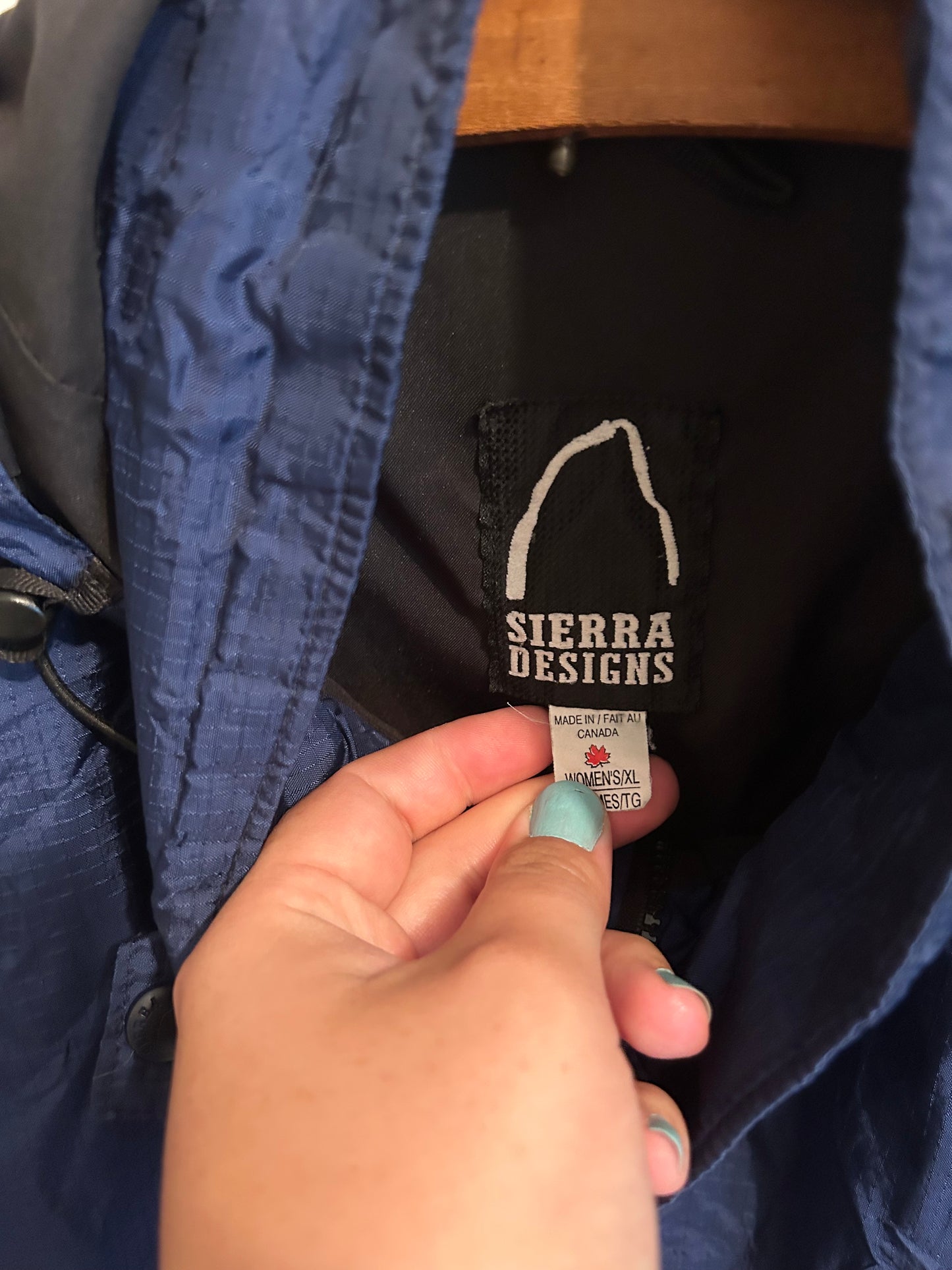 Sierra designs women’s xl rain jacket