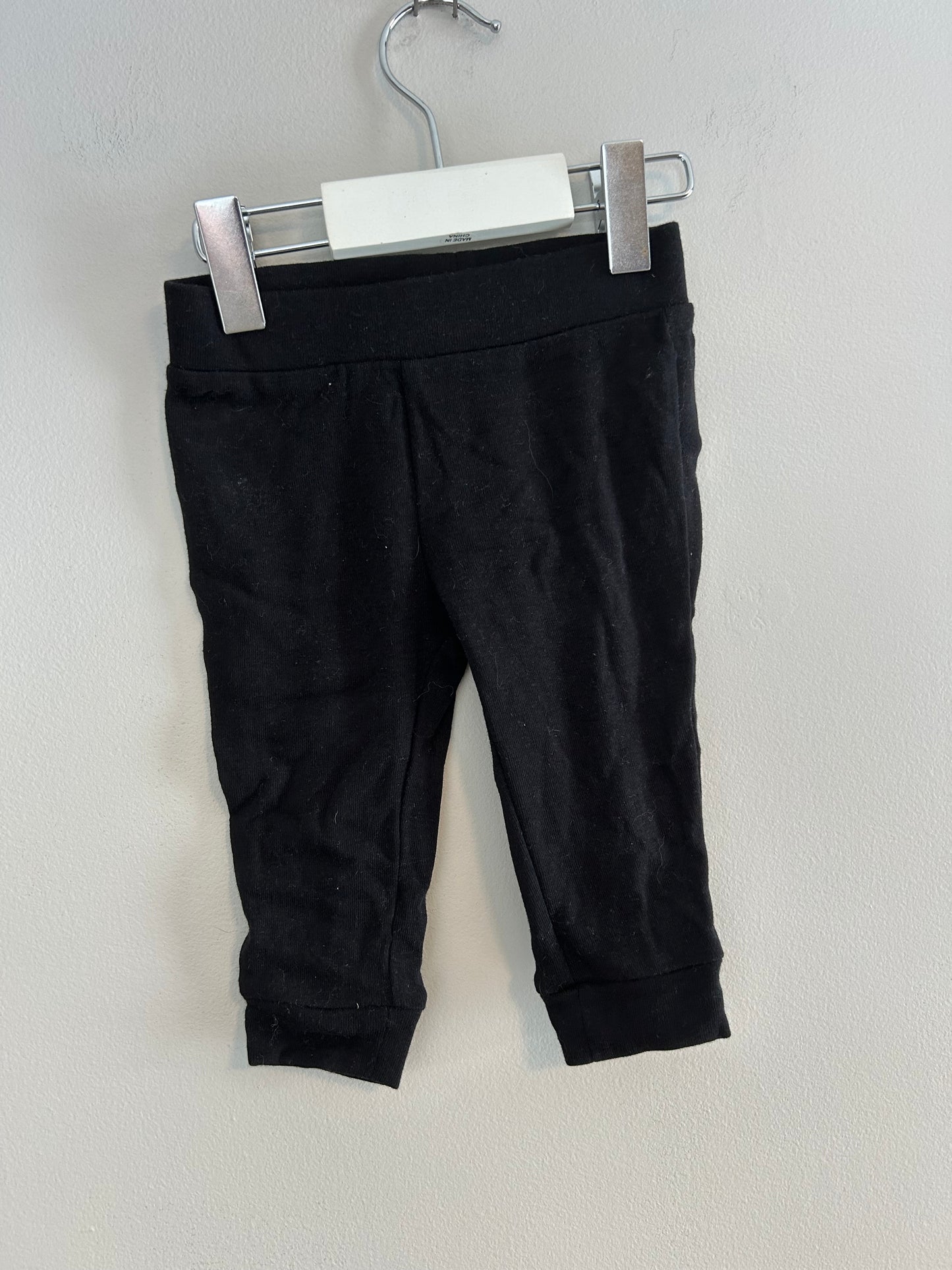 Old navy 6/12m black pants
