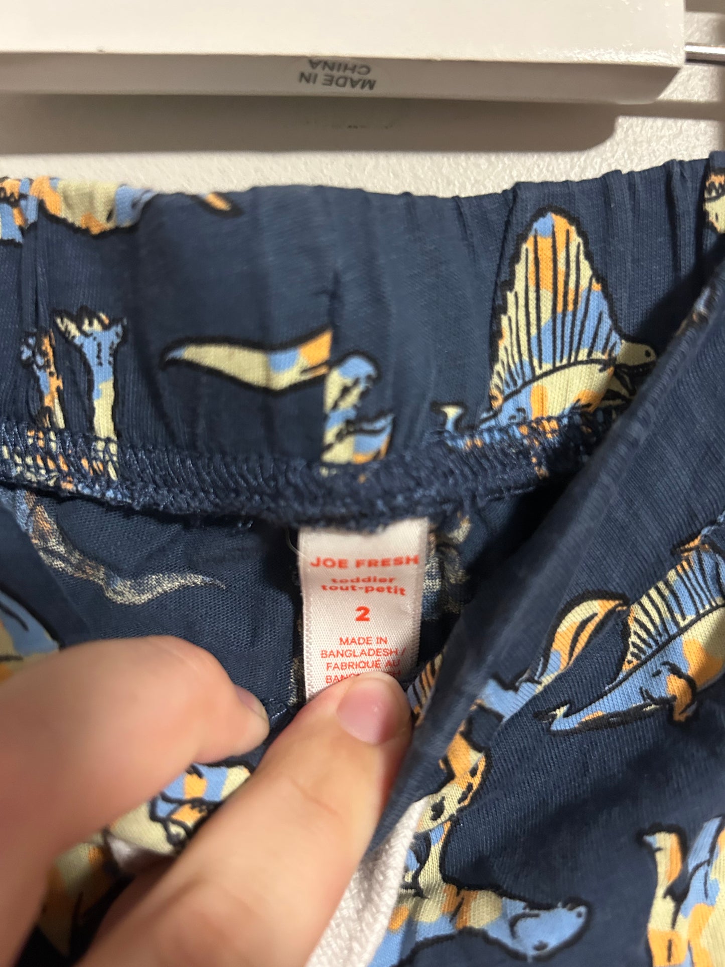 Joe fresh 2t blue Dino shorts