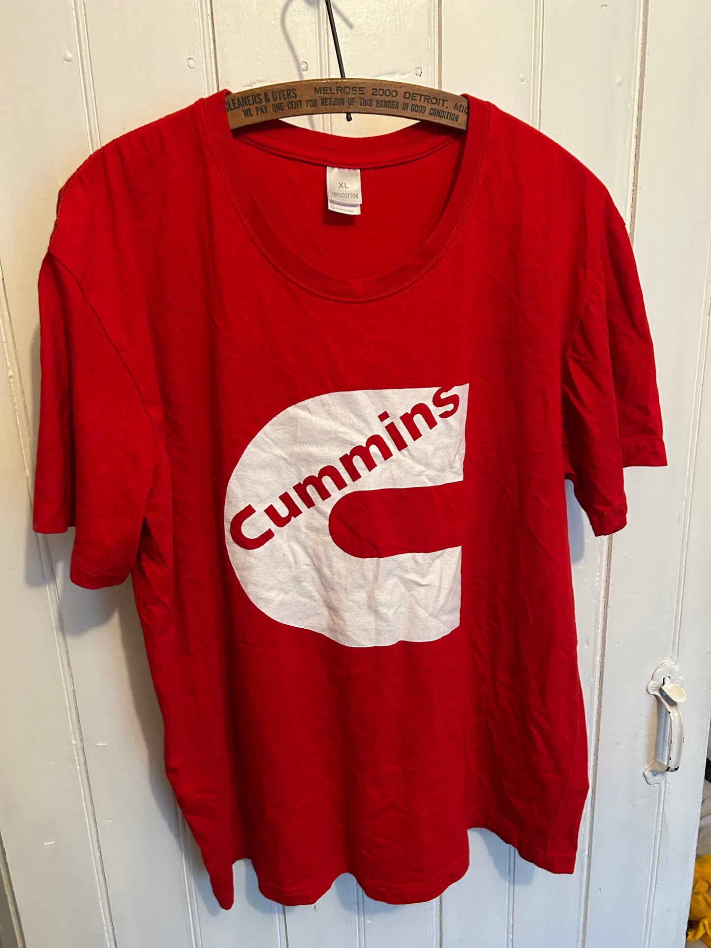 Men’s xl red Cummins tshirt