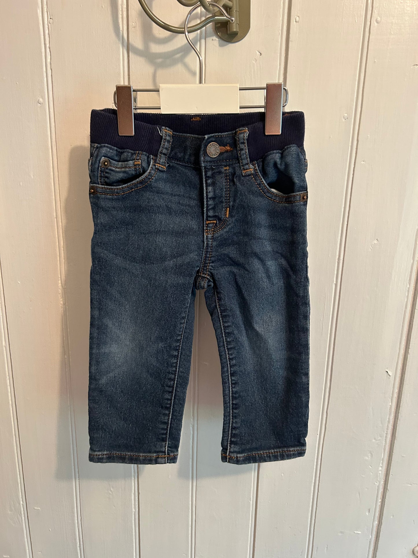 Gap 12/18m dark wash straight leg jeans
