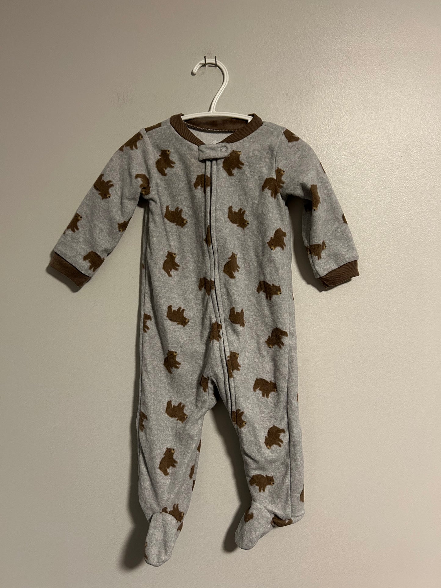 Carters 6/9m grey & brown bear fleece sleeper