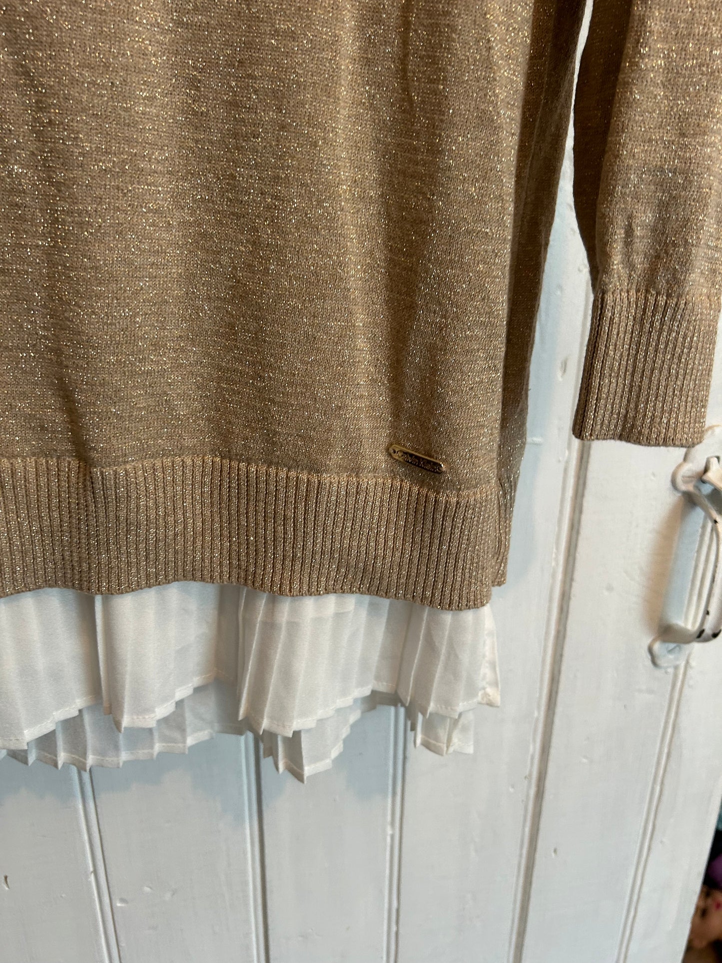 Calvin Klein large gold sweater with pleated liner