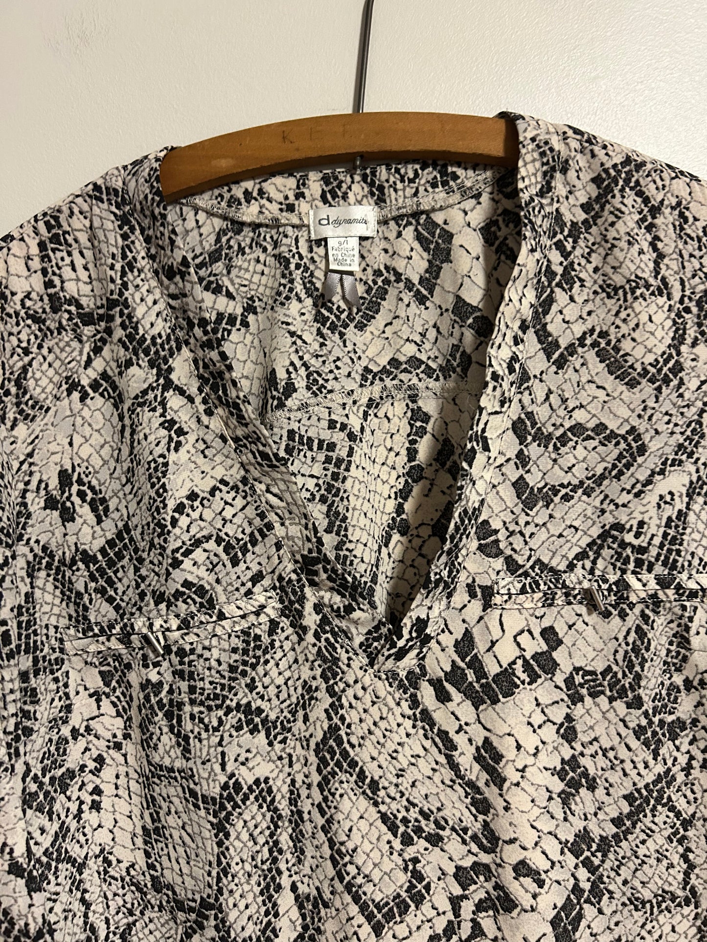 Dynamite large grey snake print blouse