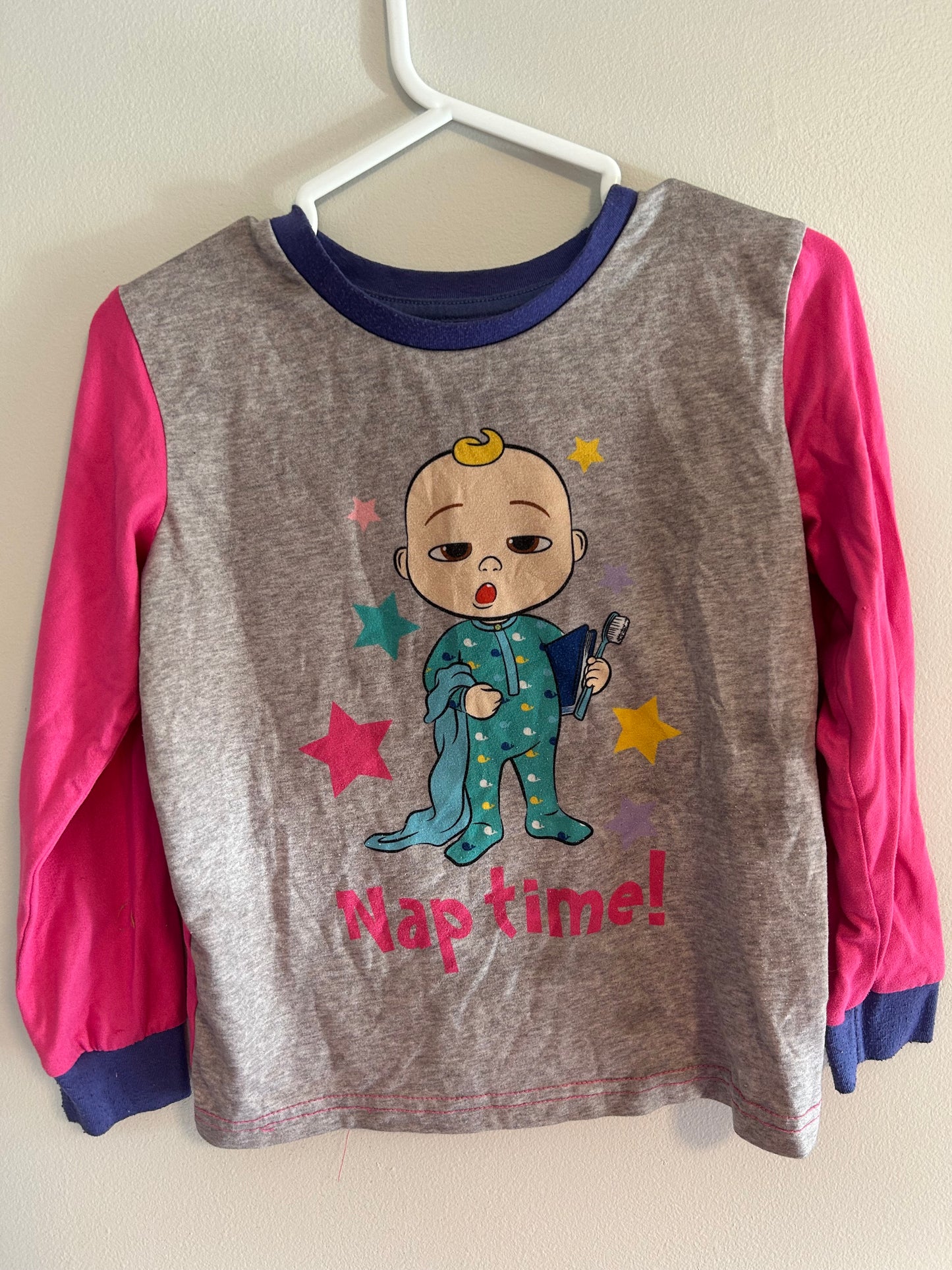 Cocomelon 5t rainbow 2pc sleep set