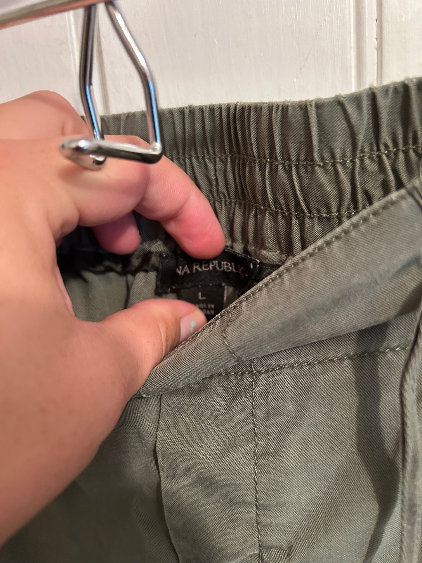 Banana Republic large green khaki joggers