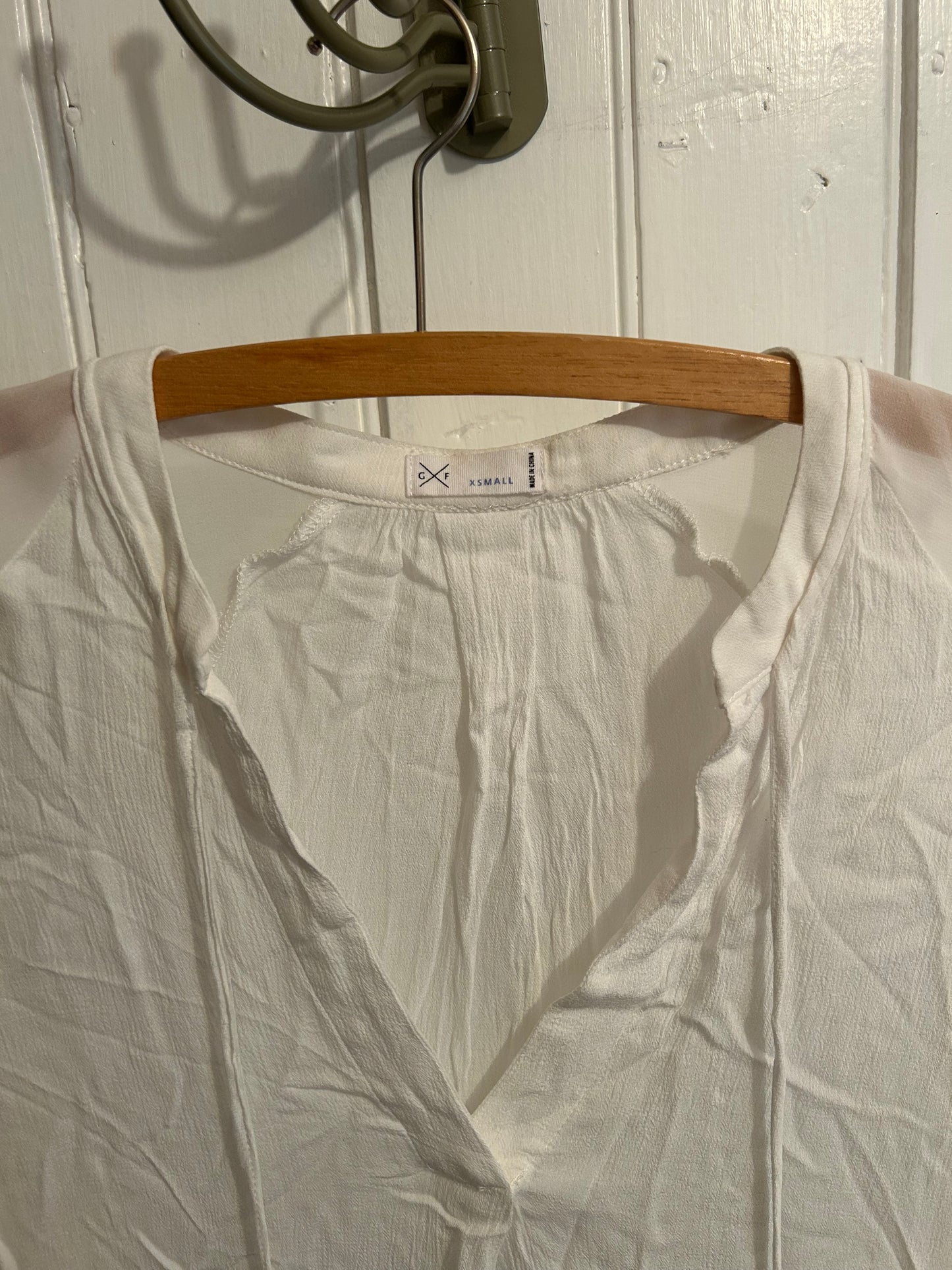 Gentle fawn xs white sheer linen tunic