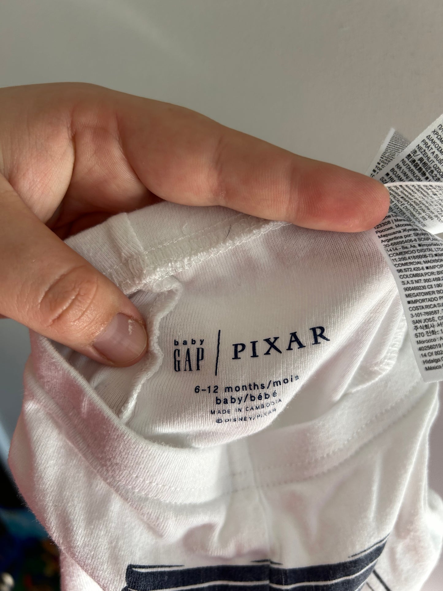 Gap 6/12m buz light year 2pc sleep set