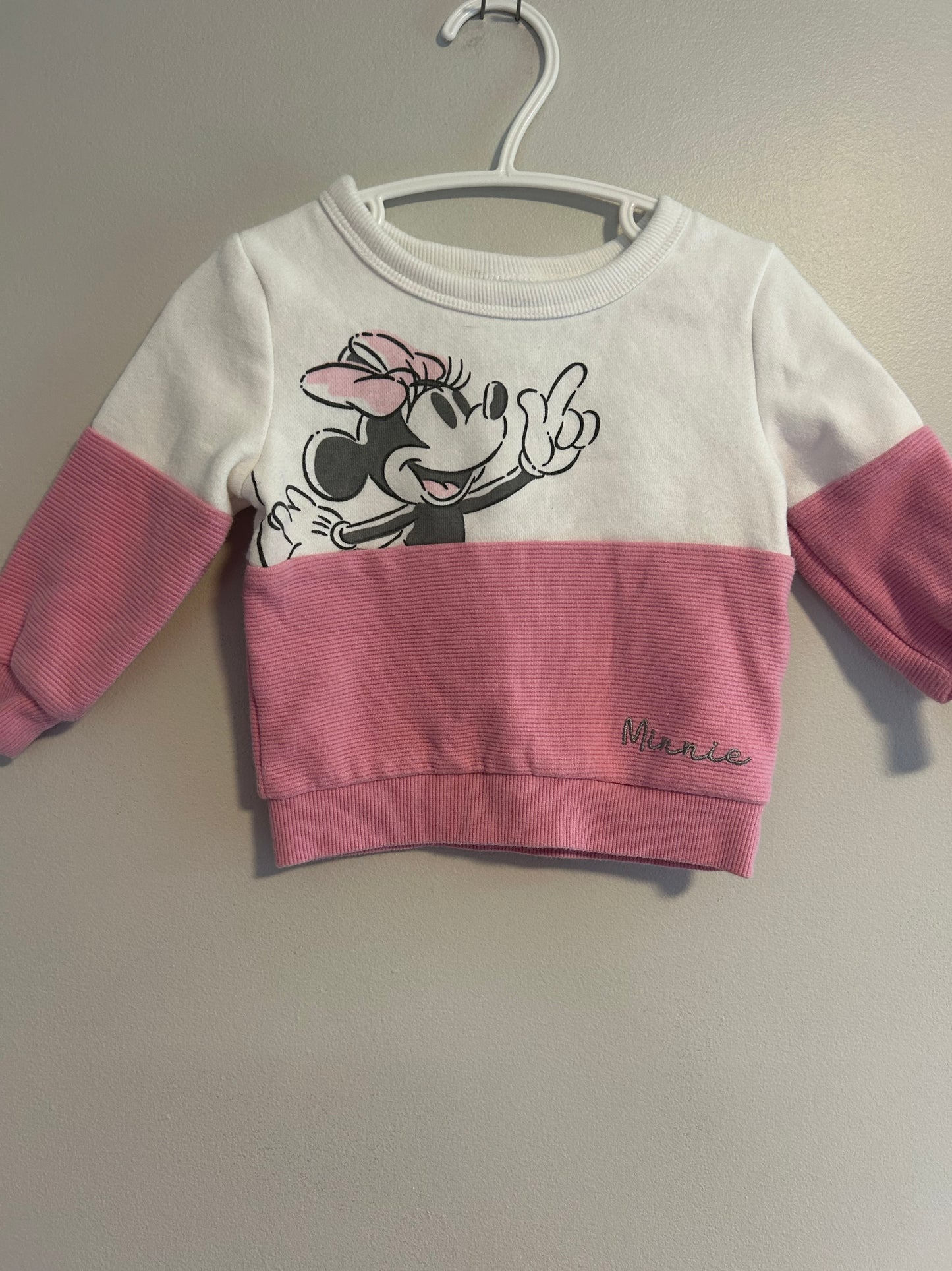 Disney 9m pink Minnie lounge set