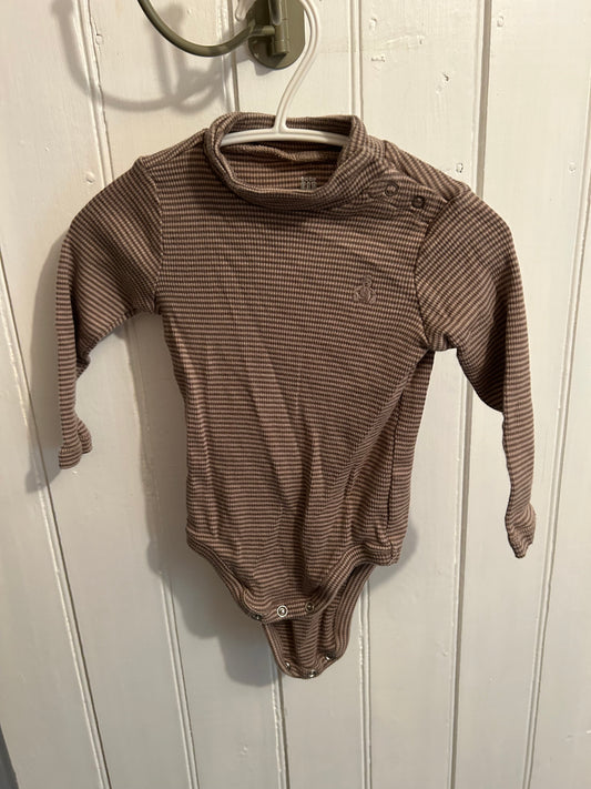 Gap 6/12m brown stripe turtleneck onesie