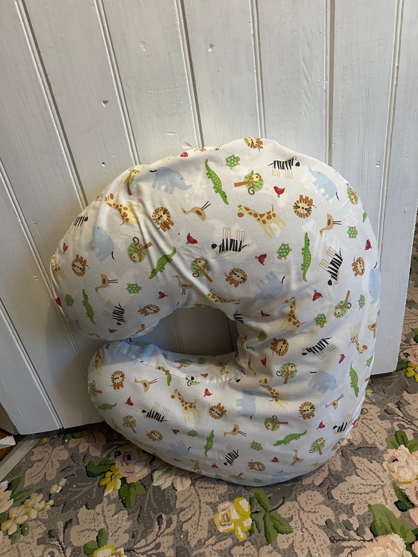 Jolly jumper nursing boppy pillow