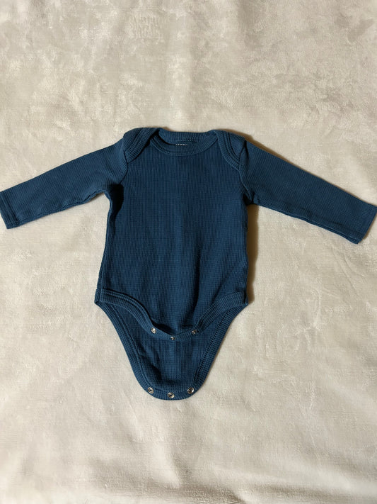 Dapper dude 0/3m blue waffle knit onesie