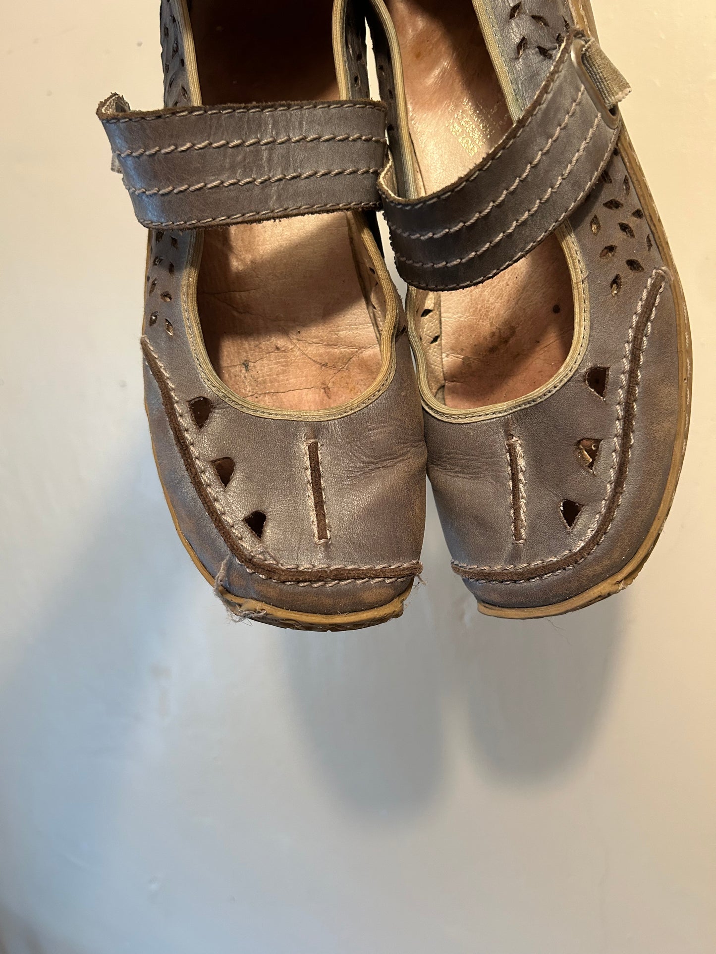 Rieker eu 39 us 8.5 blue leather mary Jane shoes