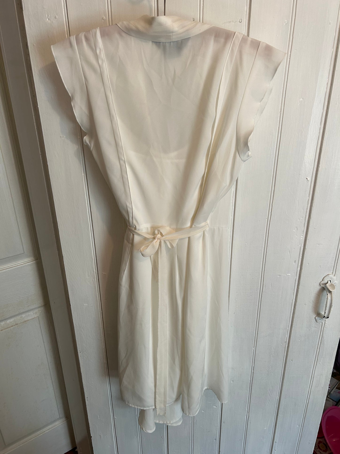 Guess by Marciano medium white sheer slip wrap dress