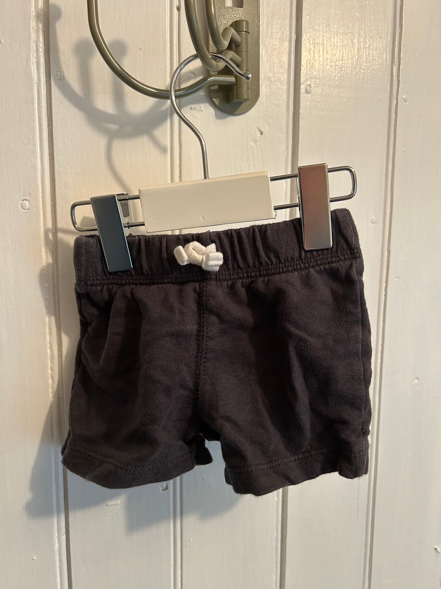 Carters 3m black shorts
