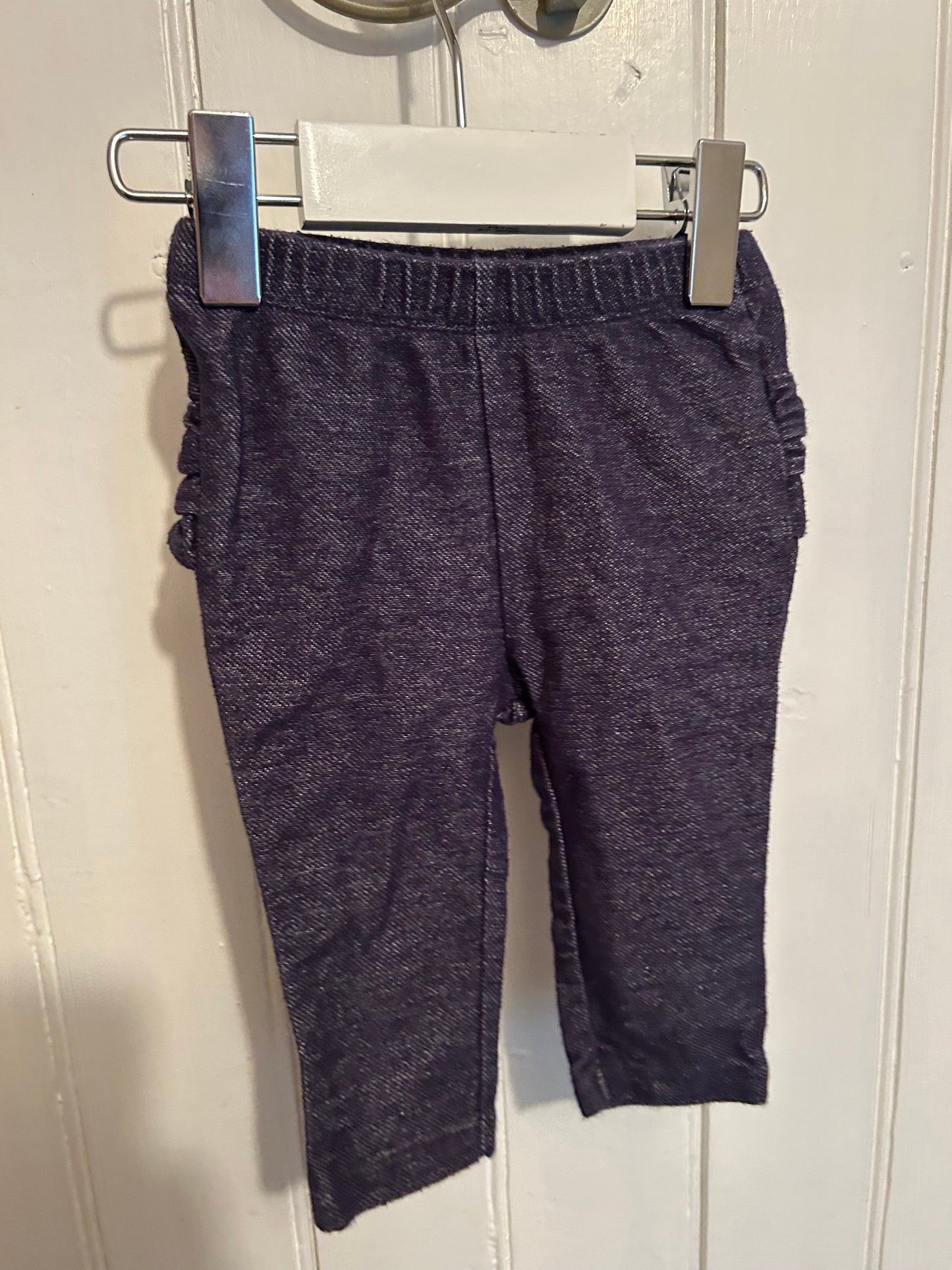 Old navy 3/6m ruffle bum jeggings