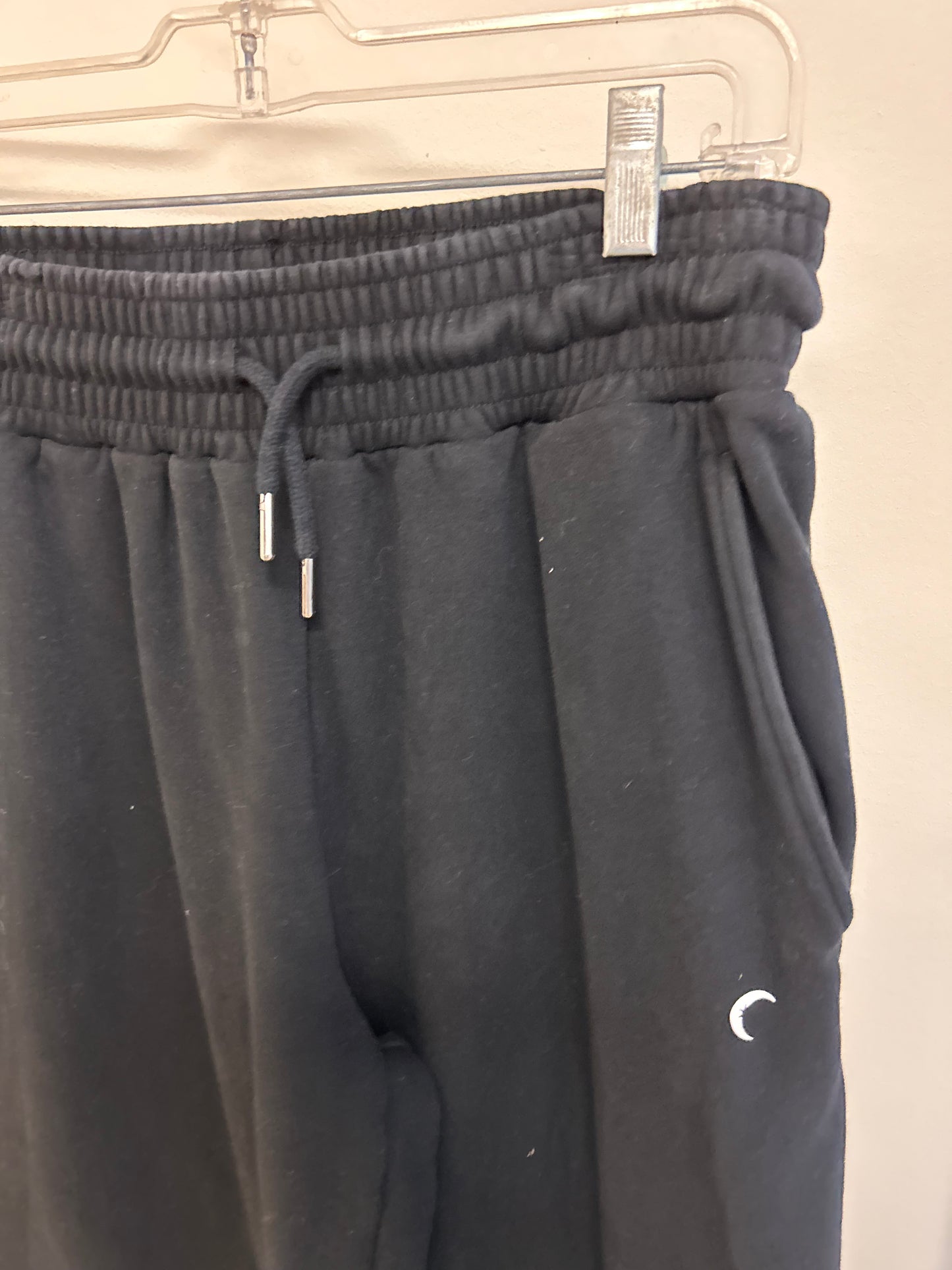 Zyia large black cropped wide leg pant