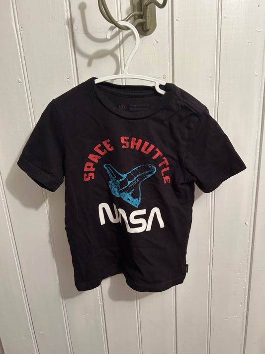10 tree 4t black nasa graphic T-shirt