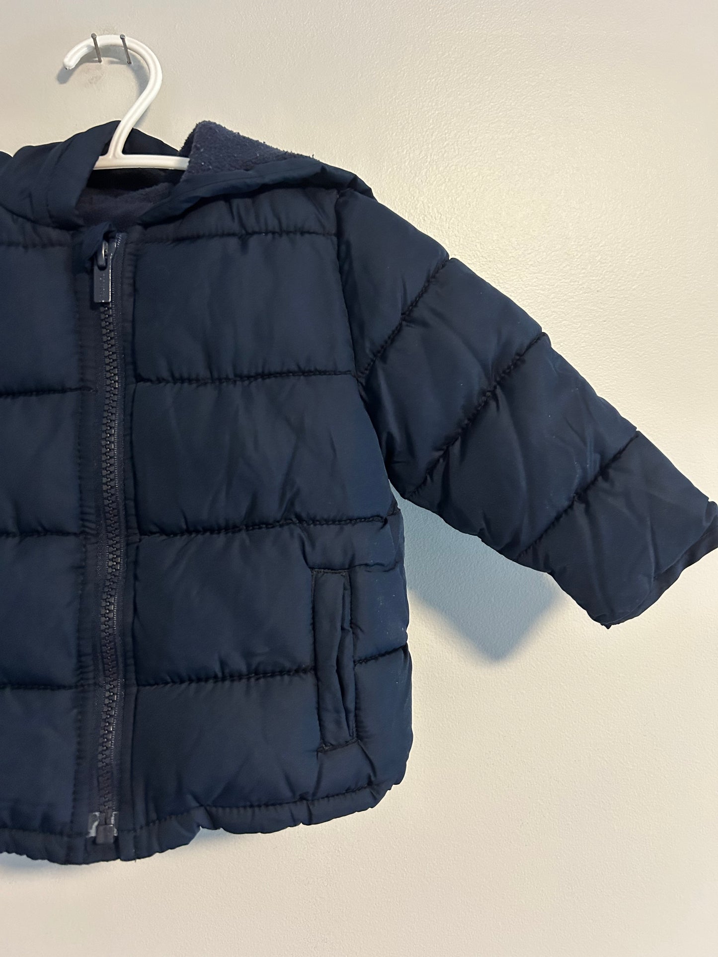 Old navy 12/18m navy blue puffer jacket