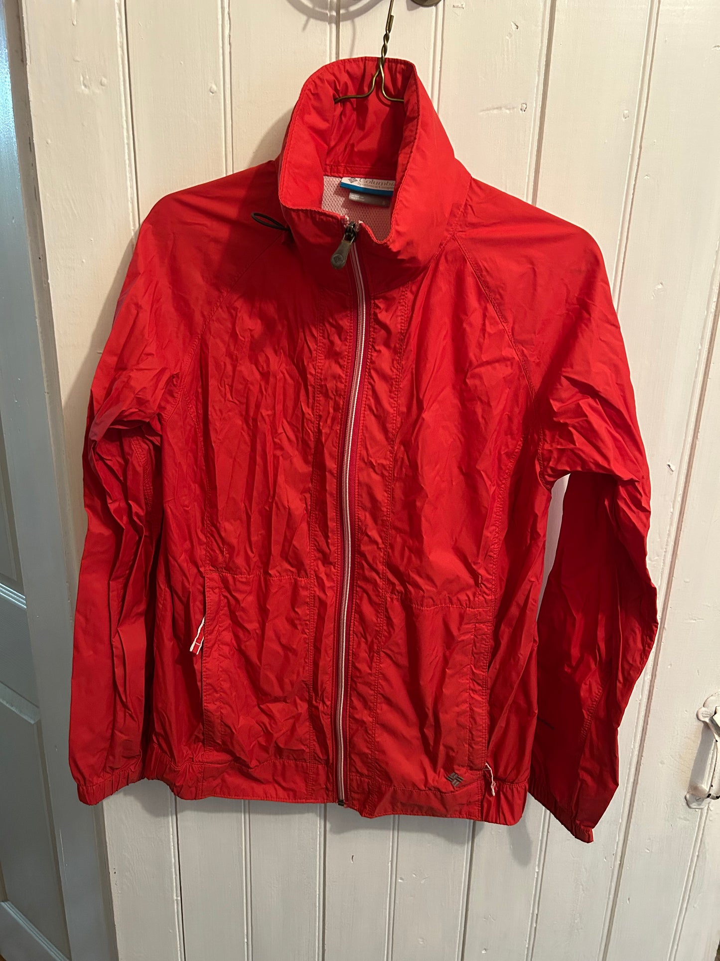 Columbia small red omni heat zip up unlined rain jacket