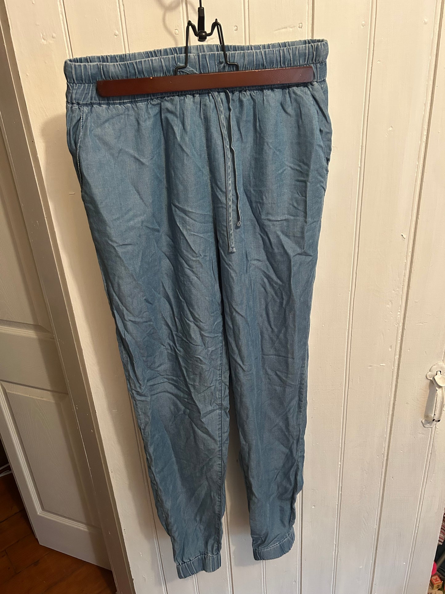 Harlow medium denim looking joggers