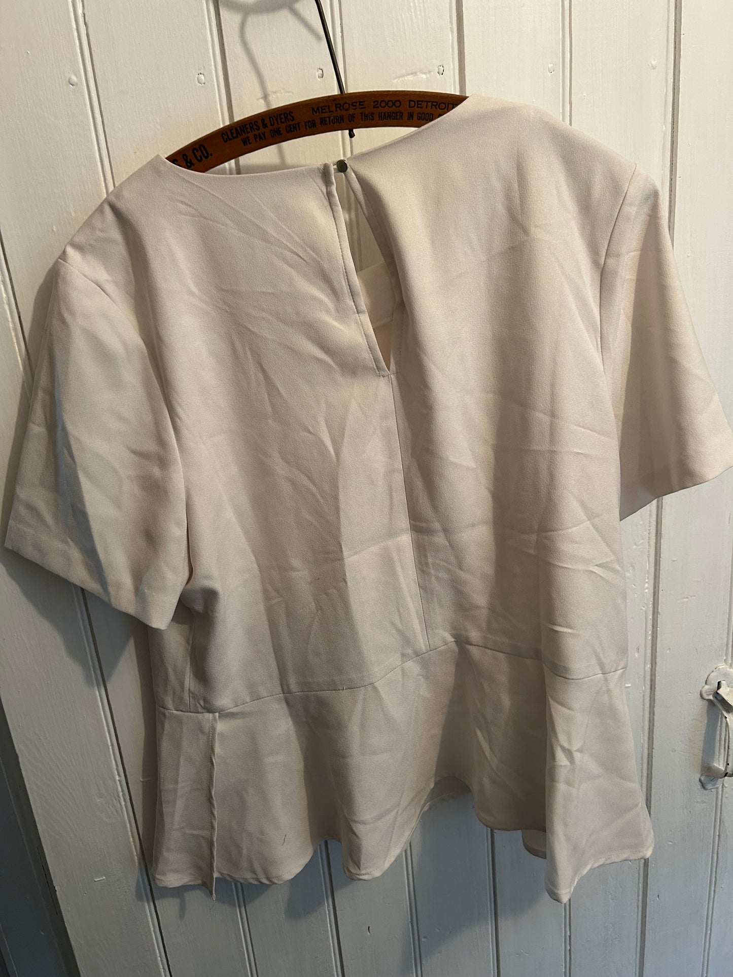 Banana Republic large white peplum top