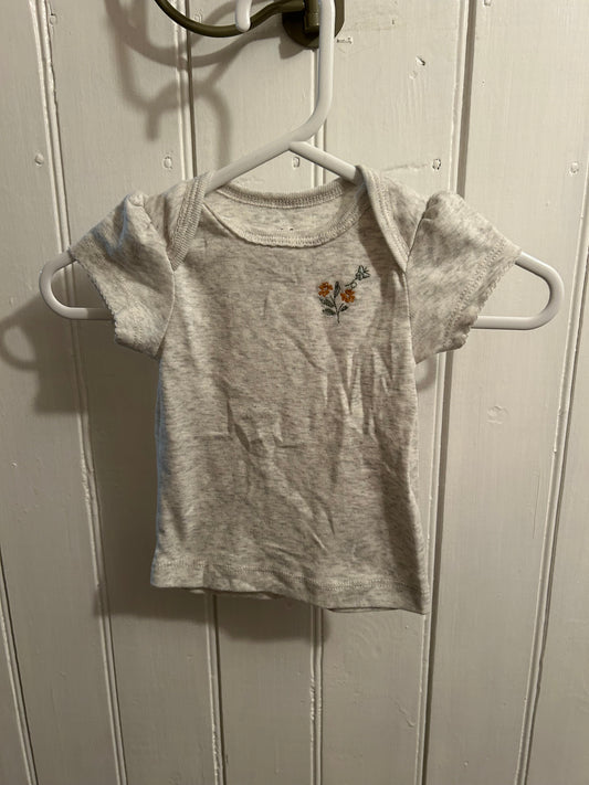 Carters 0/3m green floral tshirt