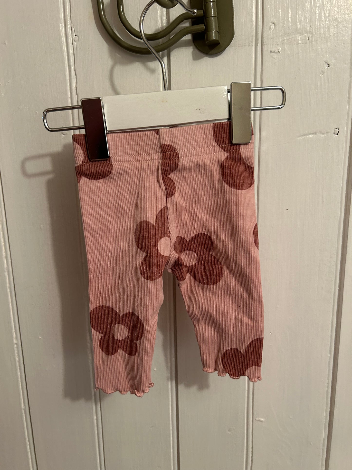 George 0/3m pink floral ribbed pants
