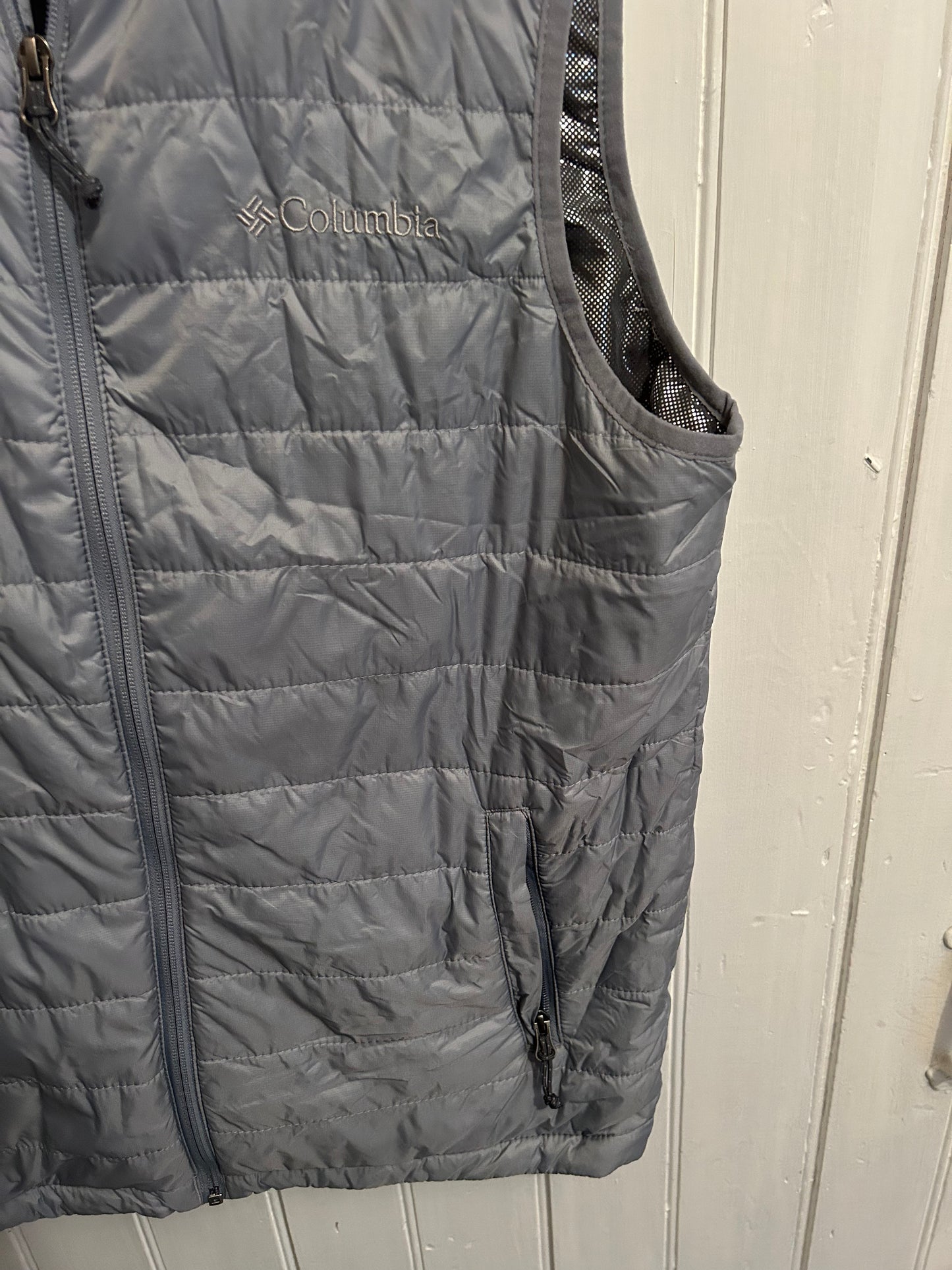 Columbia small grey puffer vest