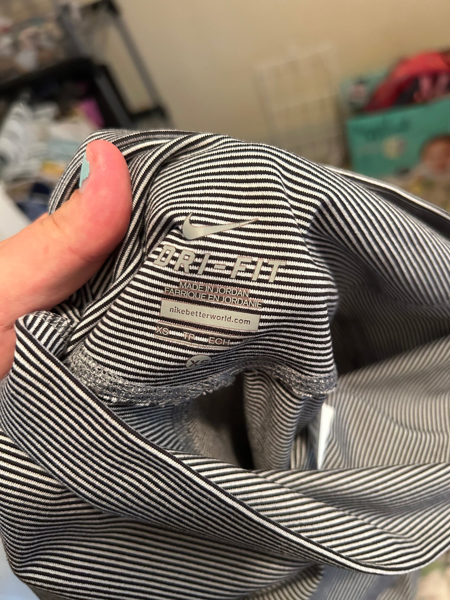 Nike xs black striped leggings