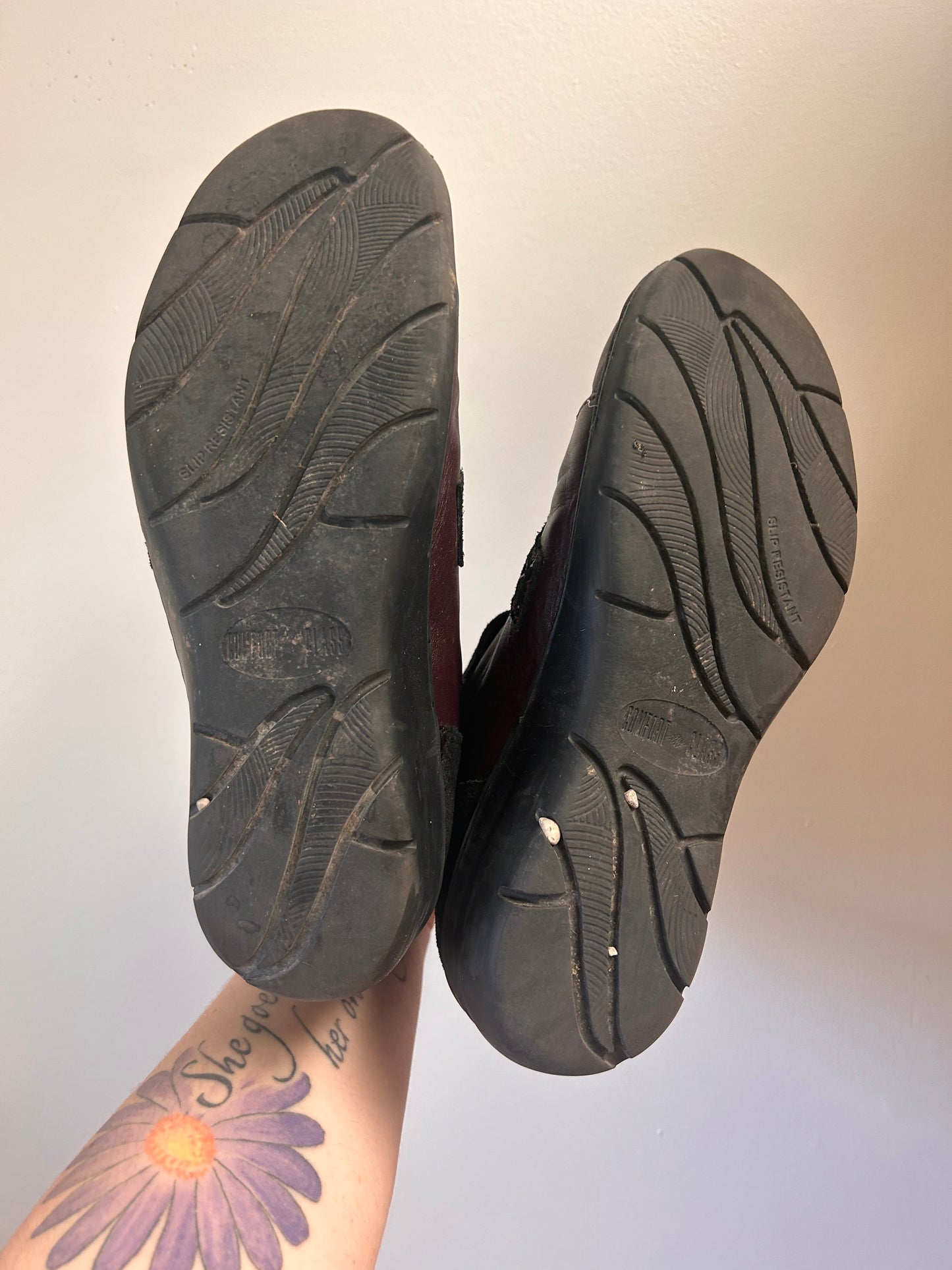 Portofino size 11 red leather booties