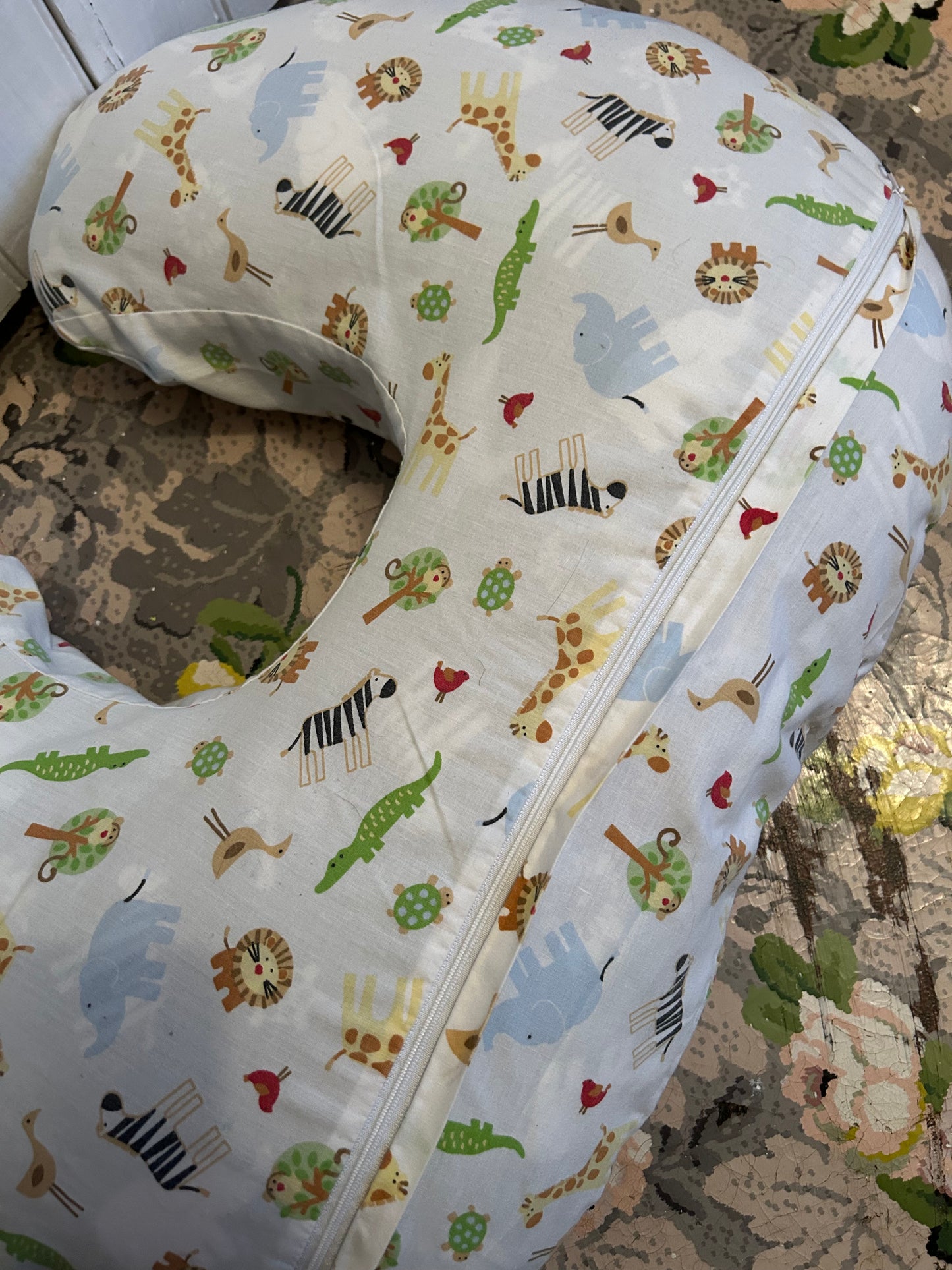 Jolly jumper nursing boppy pillow