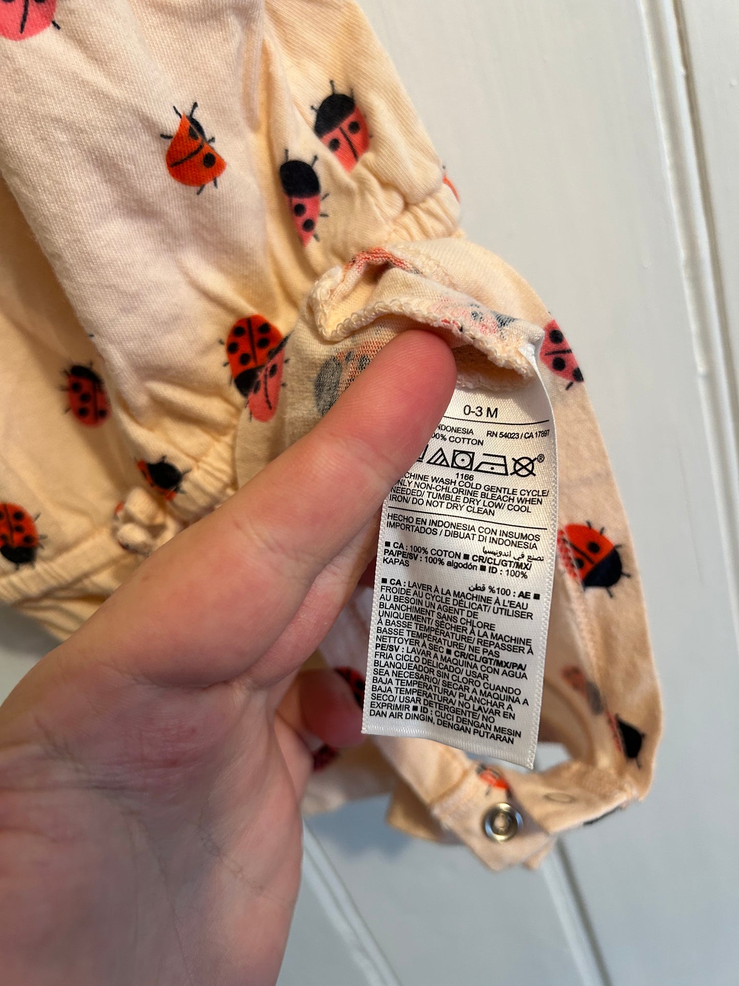 Old navy 0/3m ladybug romper