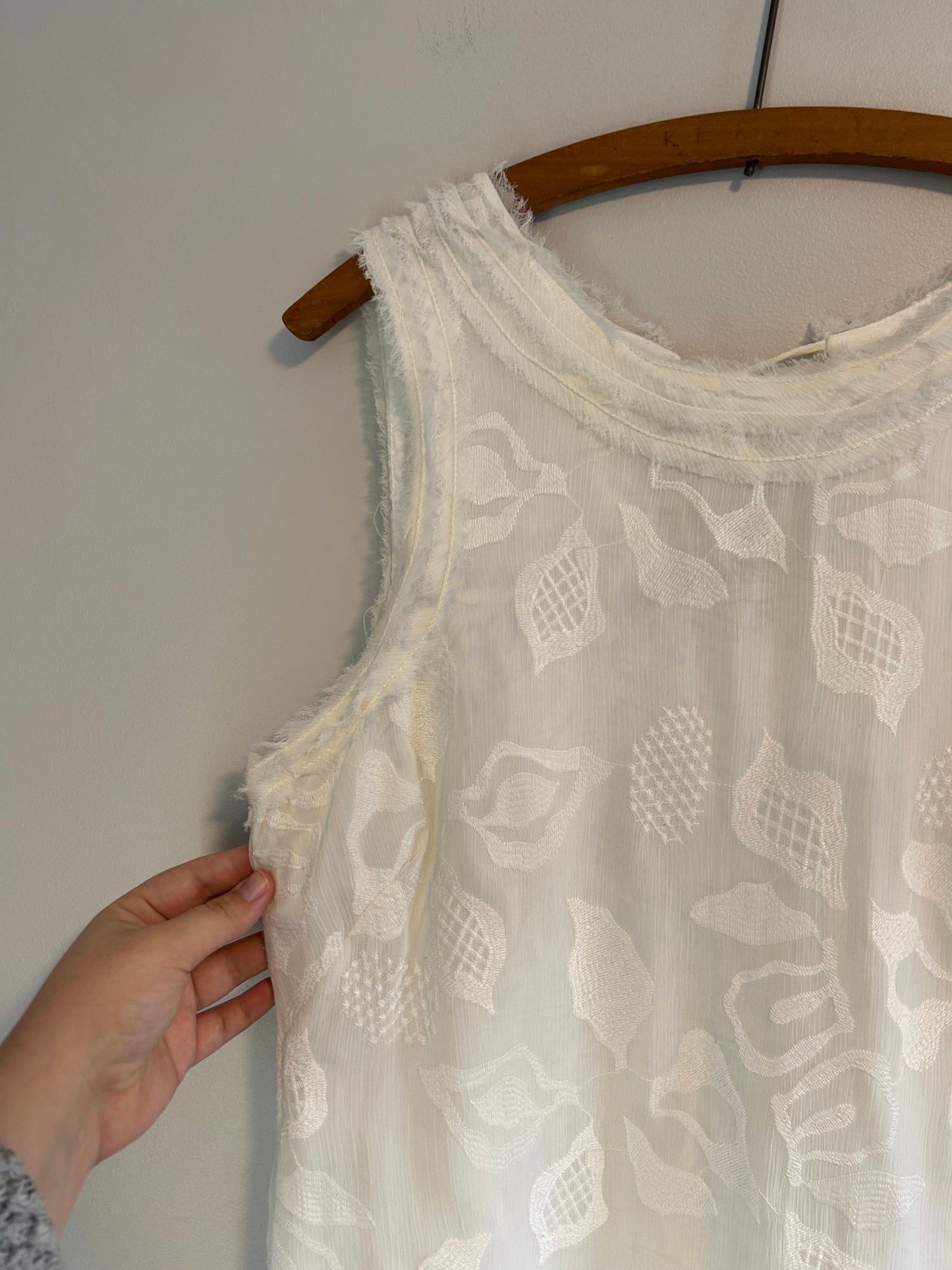 Max studio xl white sheer dress