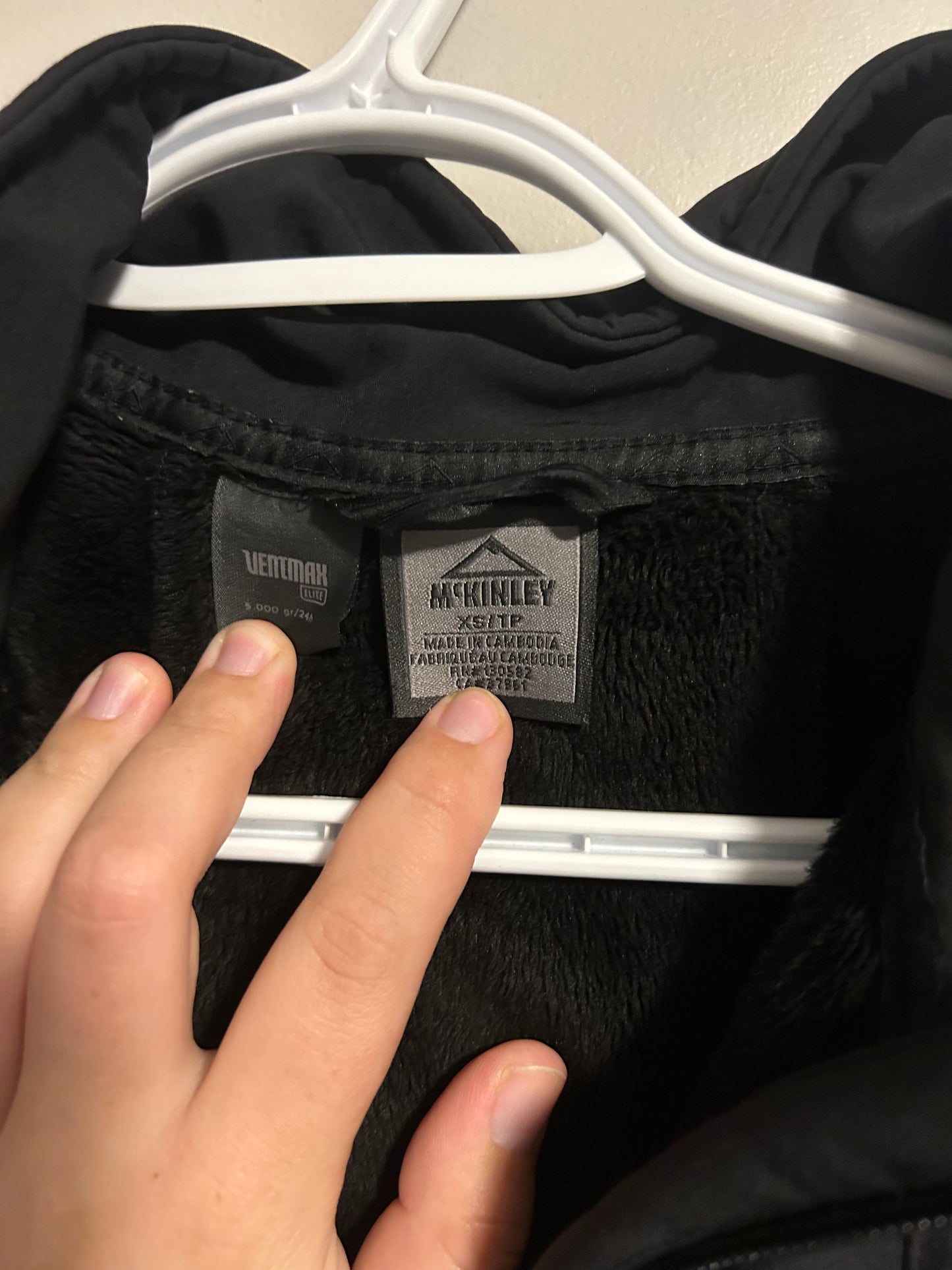 Mckinley xs black fleece lined soft shell jacket