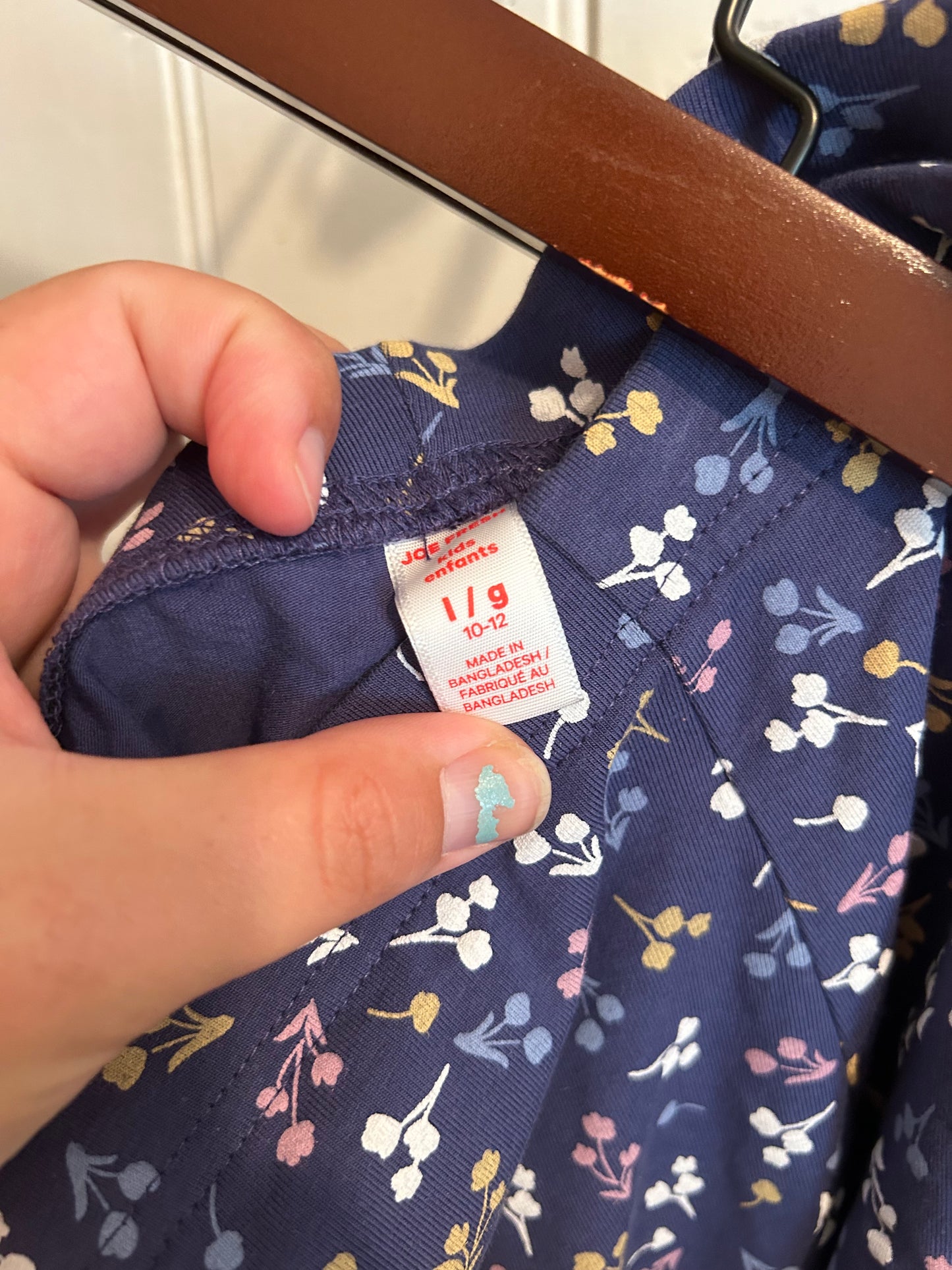 Joe fresh youth 10/12 purple floral leggings