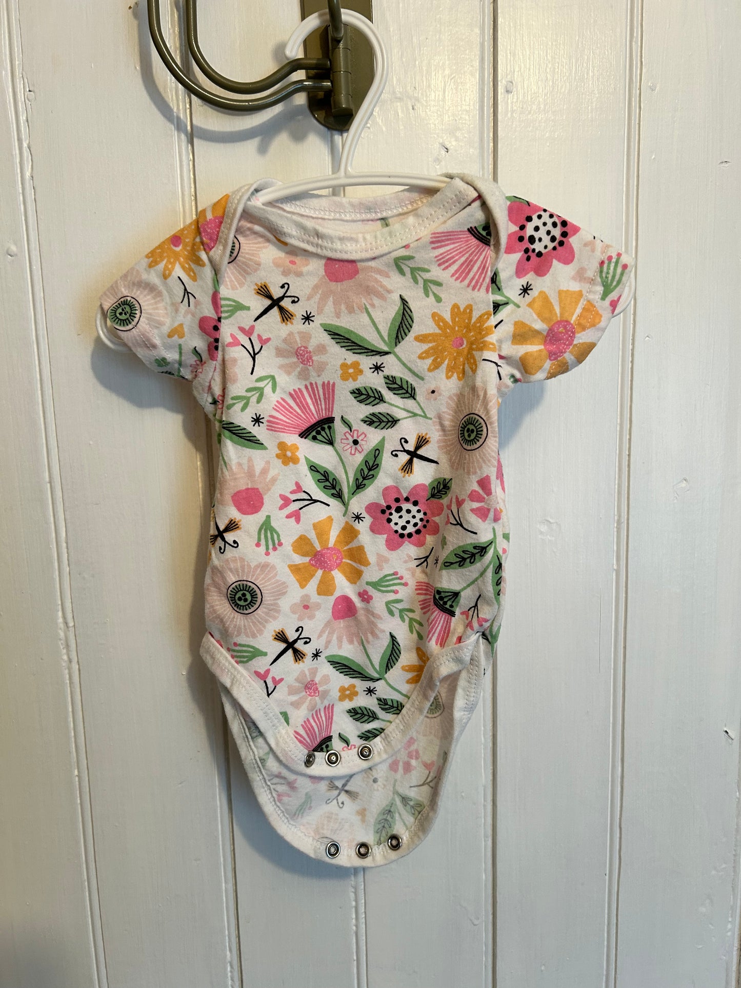 Emporio baby 3/6m floral onesie